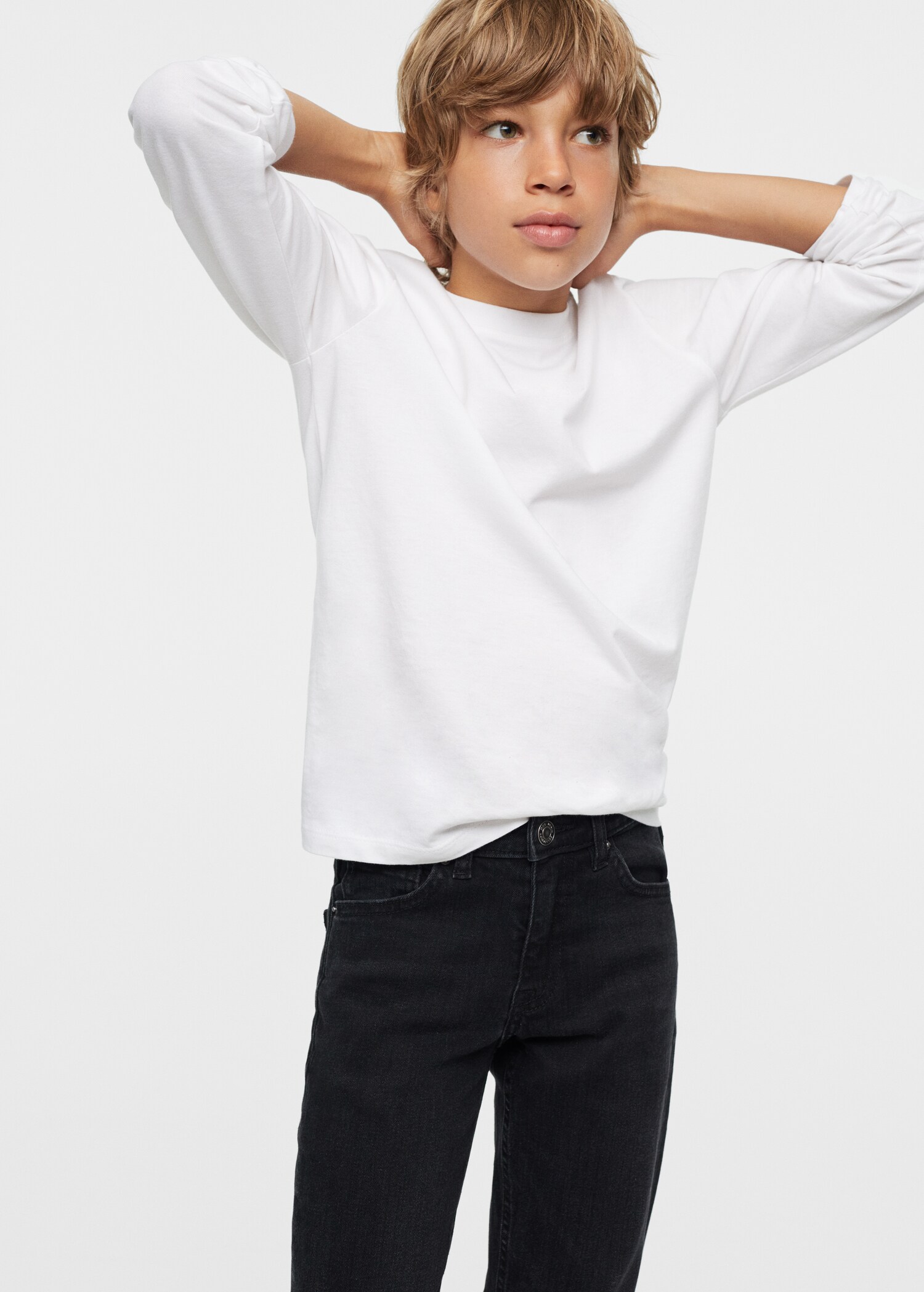 Regular jeans with turn-up hem  - Details of the article 2