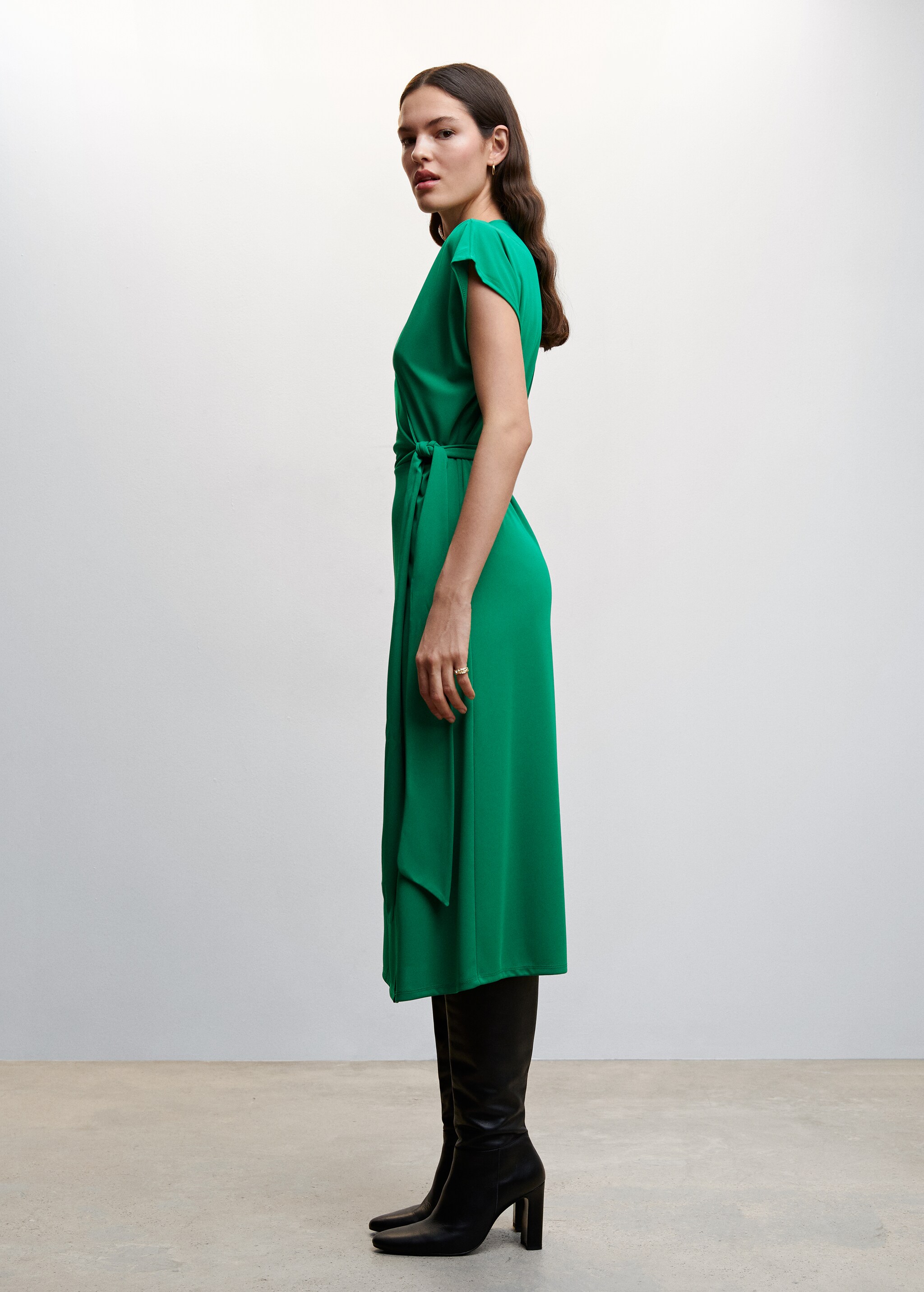 Bow wrap dress - Details of the article 2