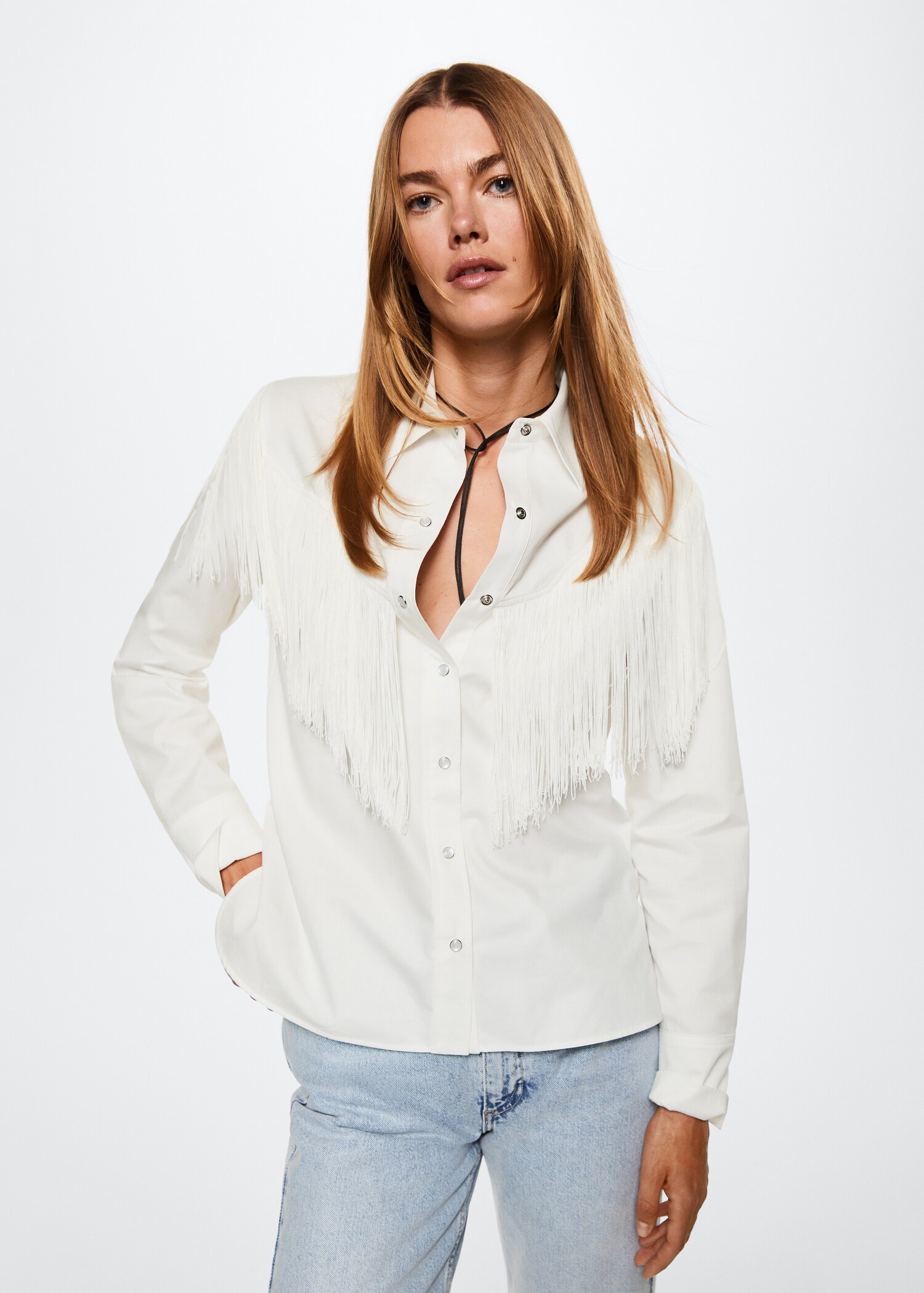 Chemise détails franges - Plan moyen