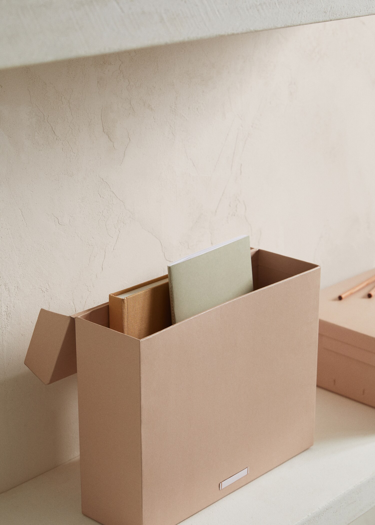 Office box - Details of the article 8