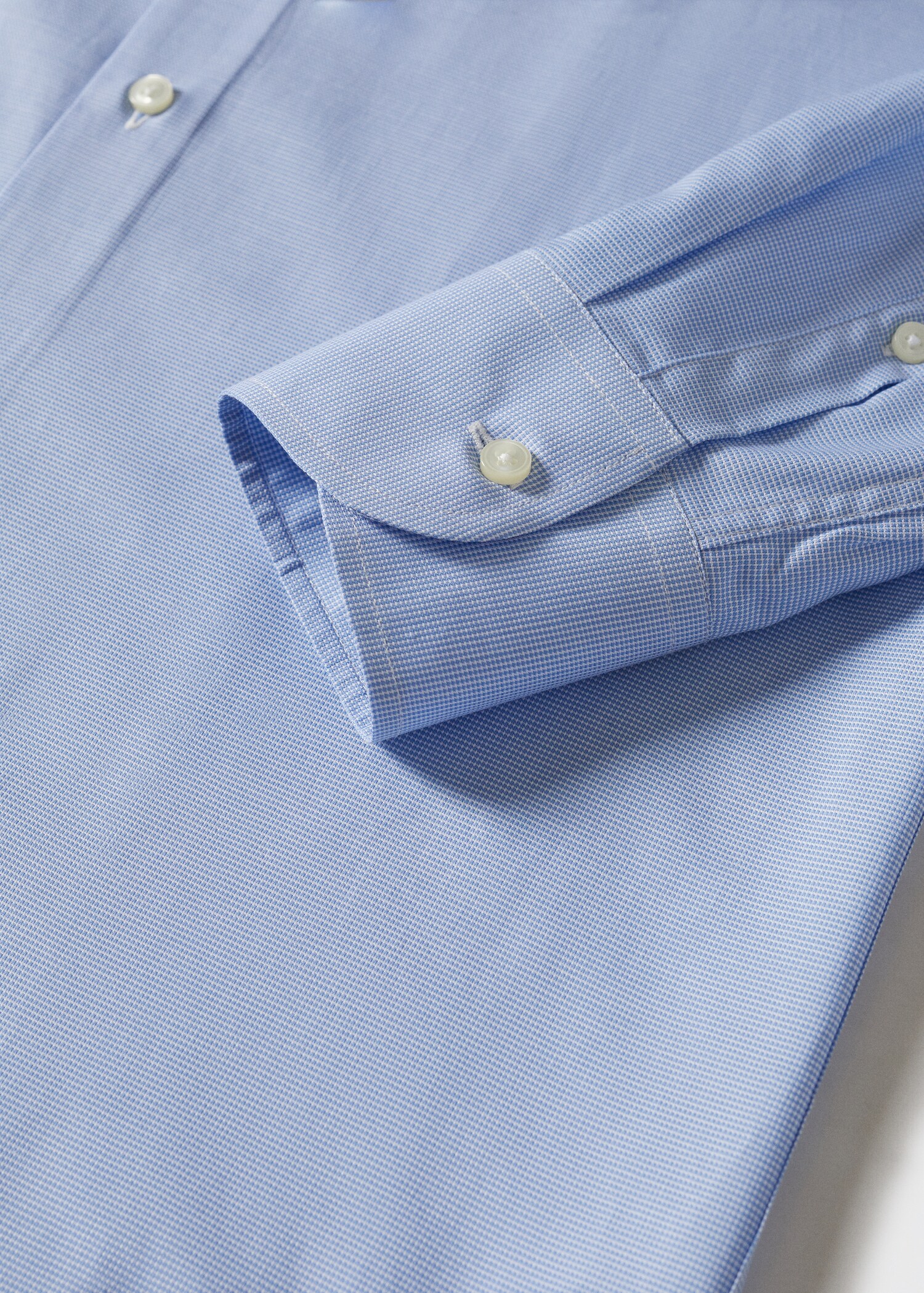 Slim Fit-Anzugshemd mit feinem Nadelstreifenmuster - Detail des Artikels 8