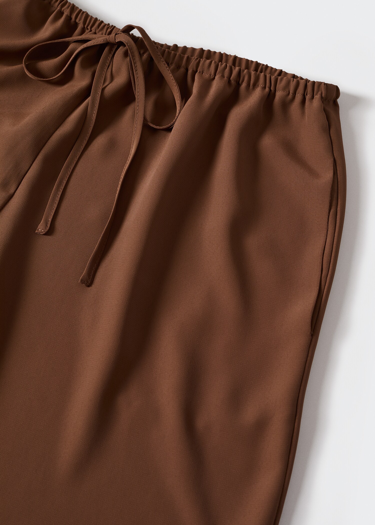 Drawstring straight trousers - Details of the article 8