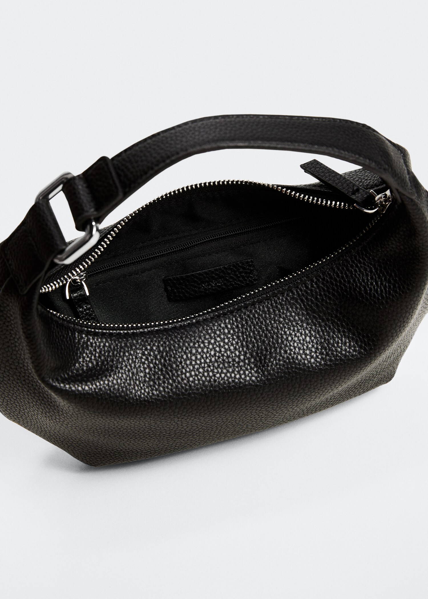 Ovale Tasche mit kurzem Henkel - Detail des Artikels 1