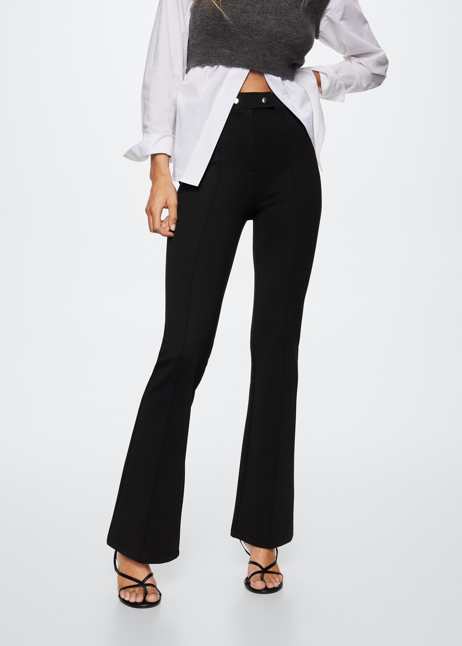 Flared broek met knopen - Middenvlak