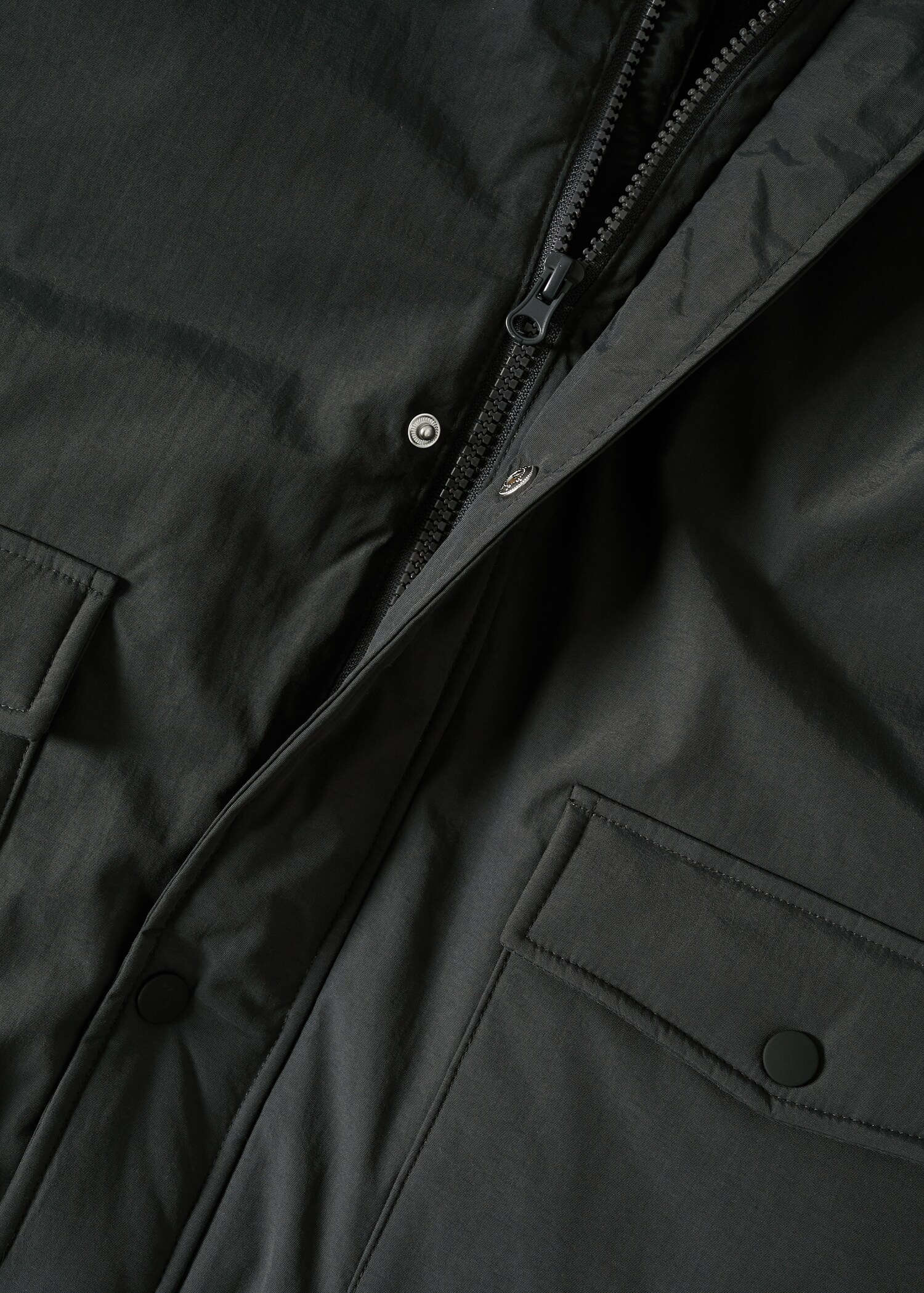 Anorak with shearling-effect hood - Details of the article 8