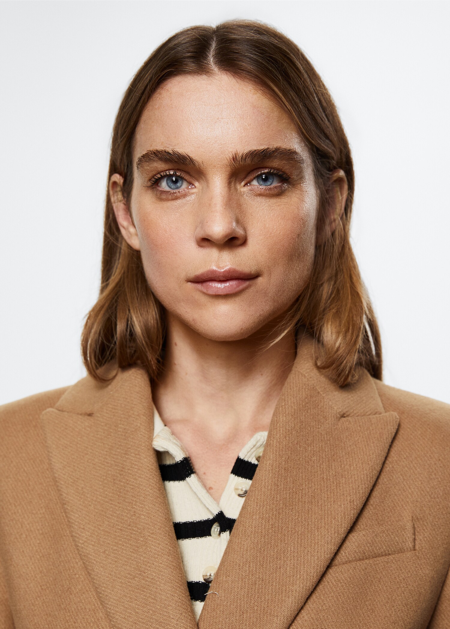 Tailored wool coat - Details of the article 1