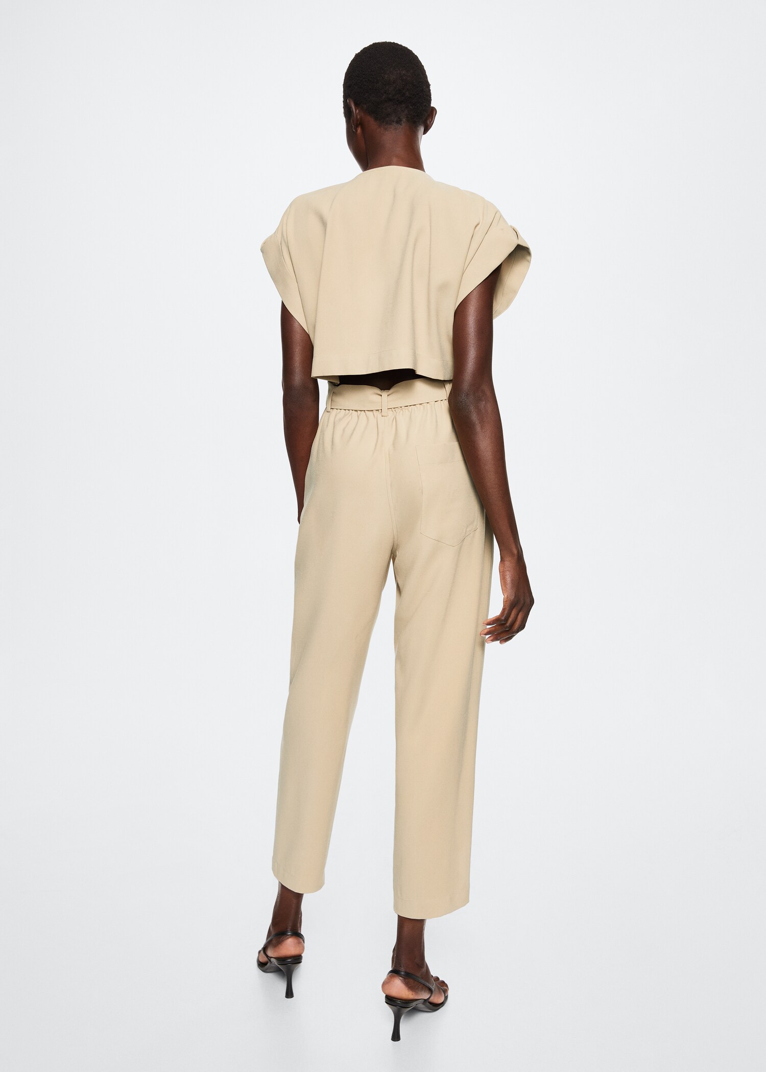Cut-out back jumpsuit - Reverse of the article