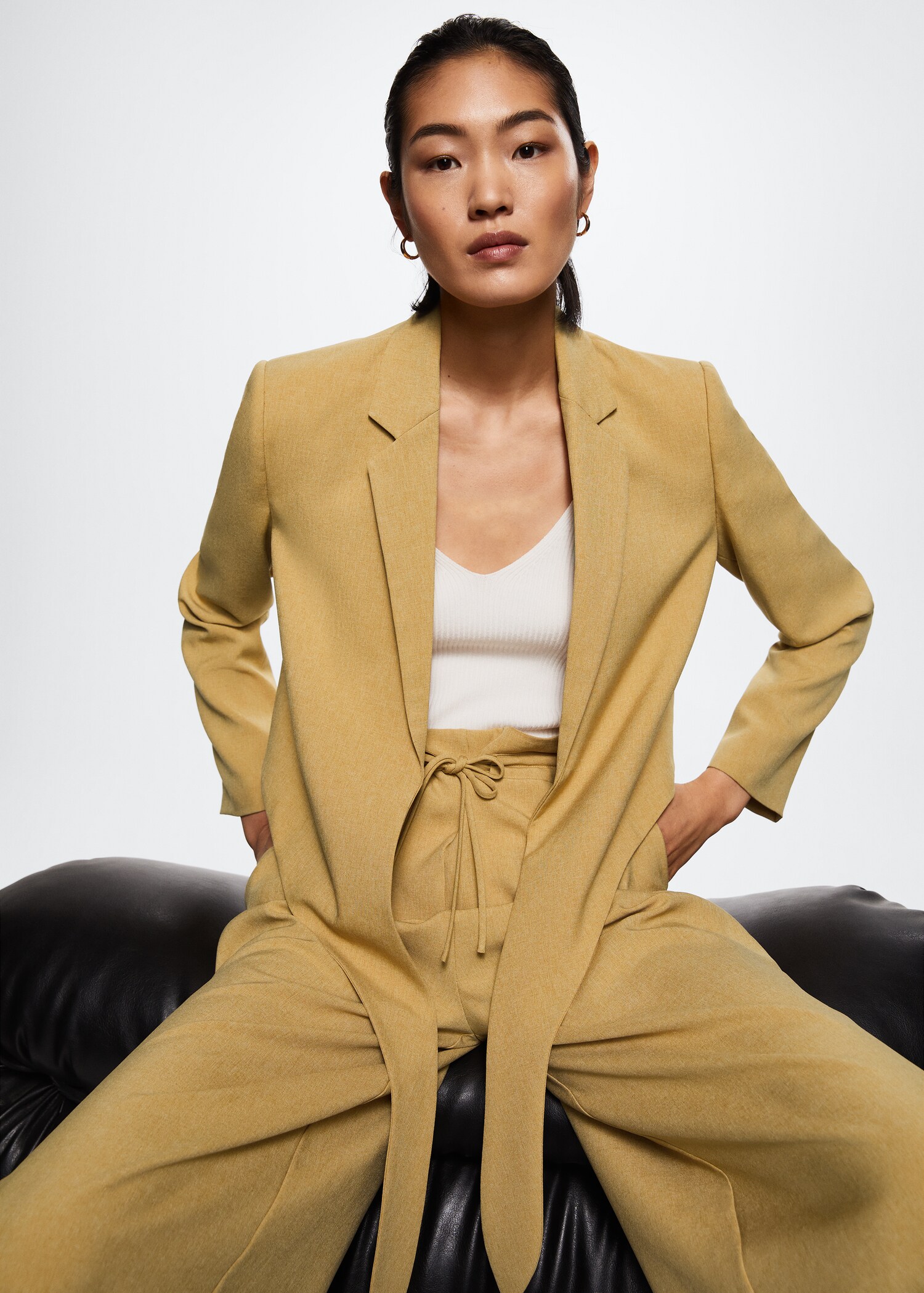 Short knot blazer - Details of the article 2