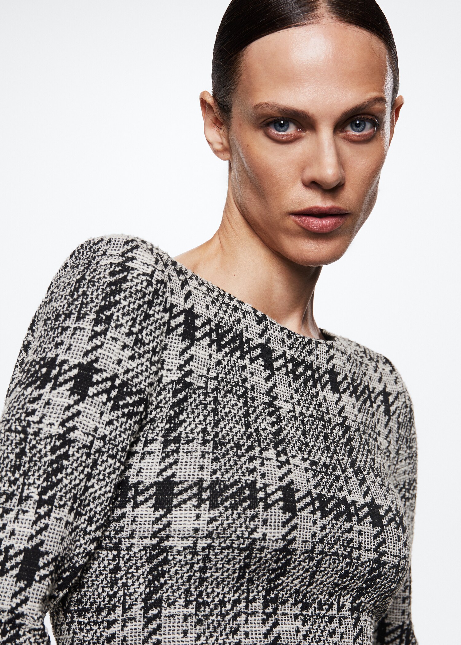 Stripped tweed dress - Details of the article 4