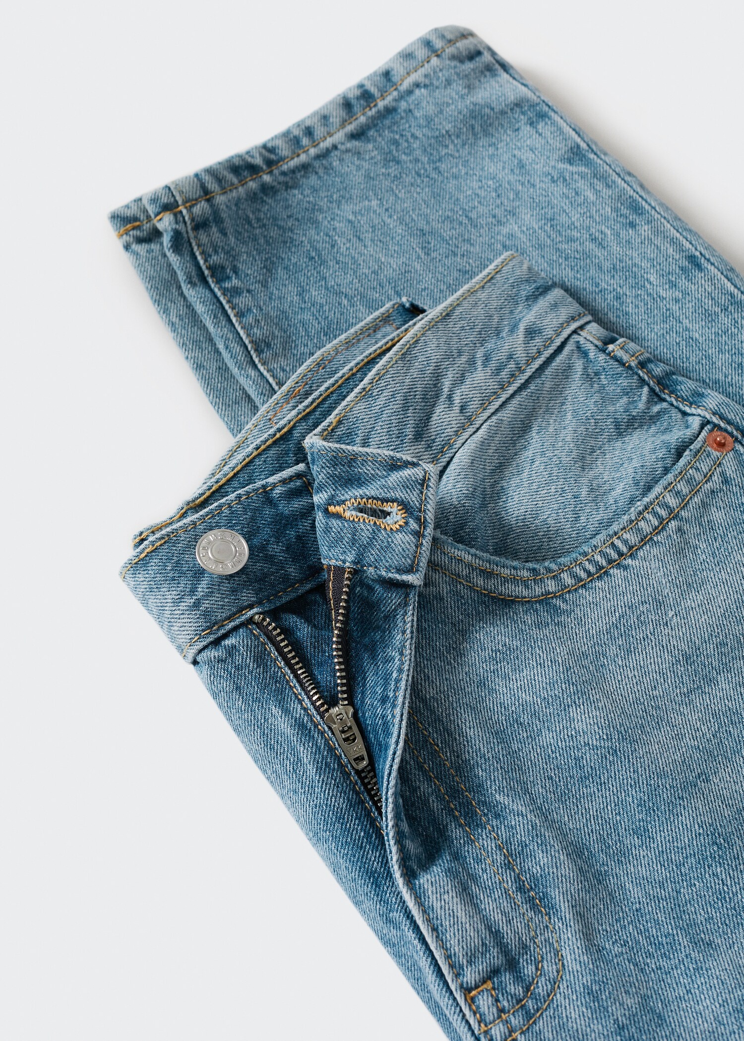 Jeans mom tiro alto - Detalle del artículo 8