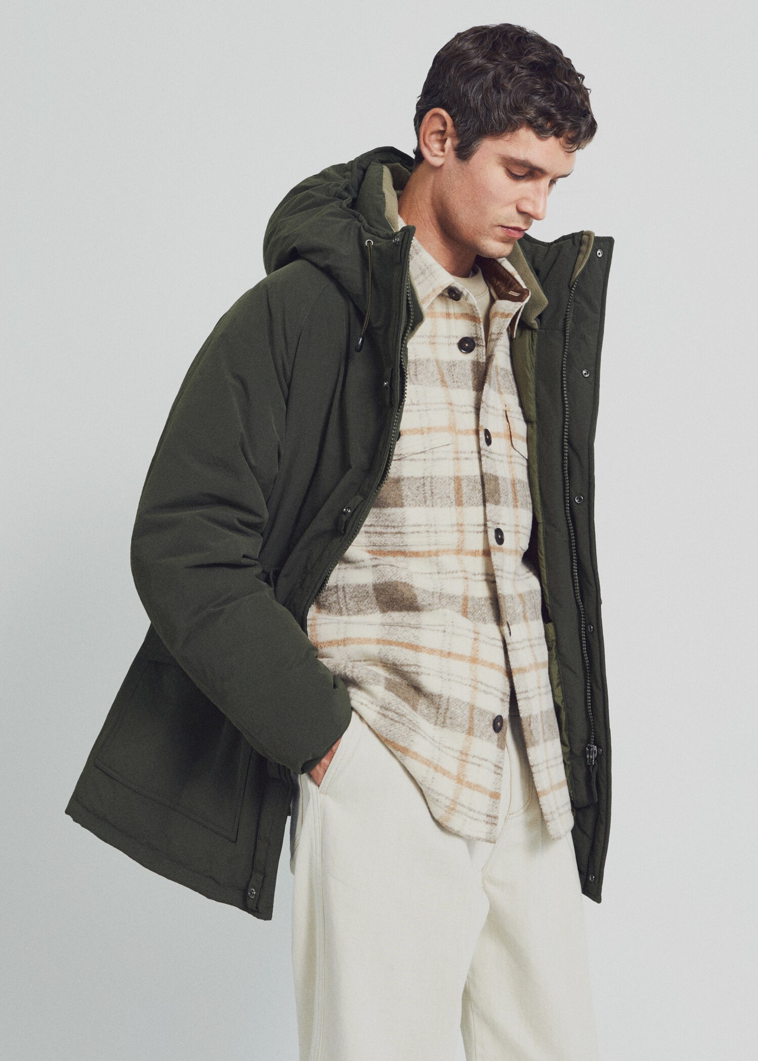 Water-repellent padded parka - Details of the article 4
