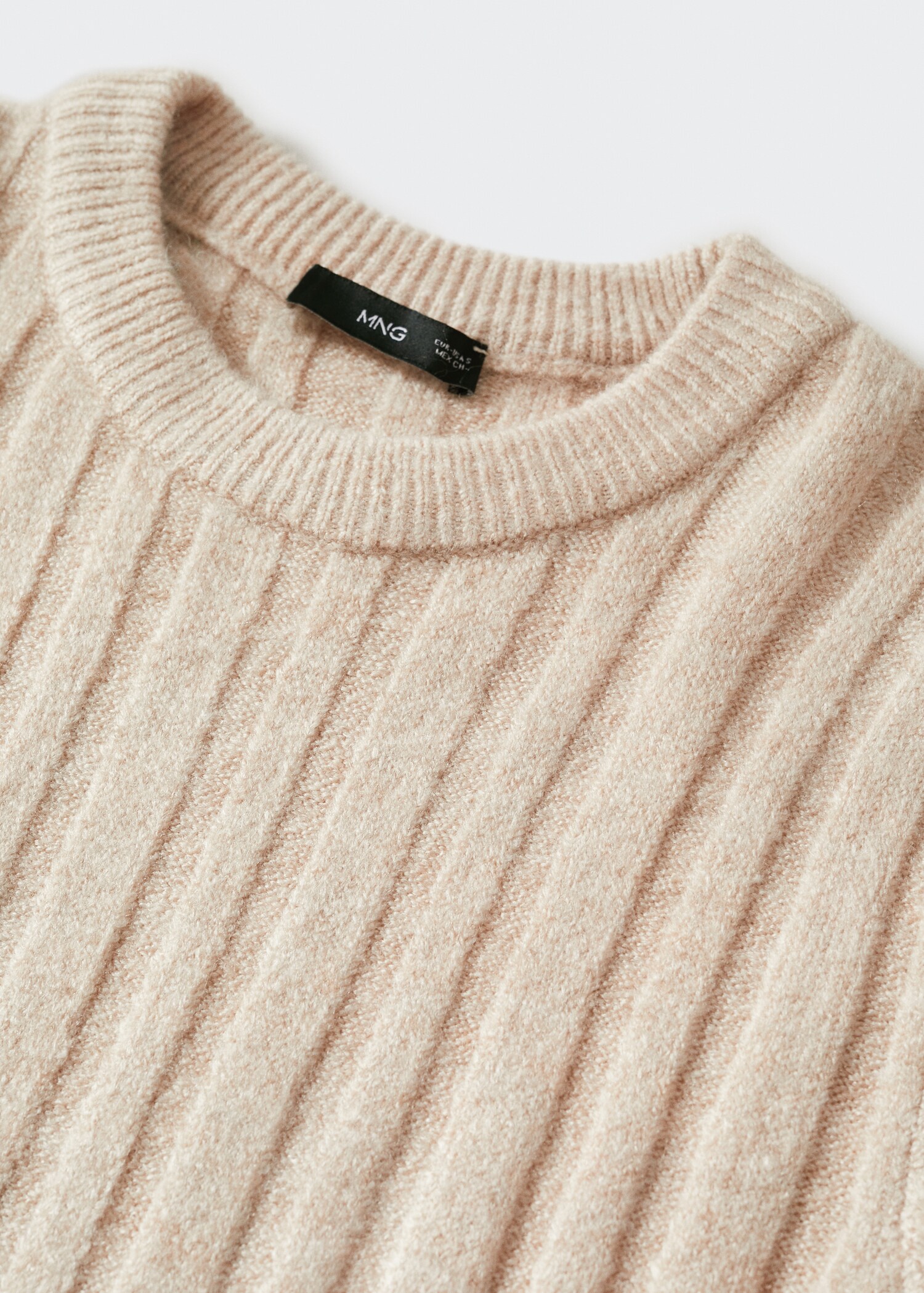 Ribbed midi dress - Details of the article 8