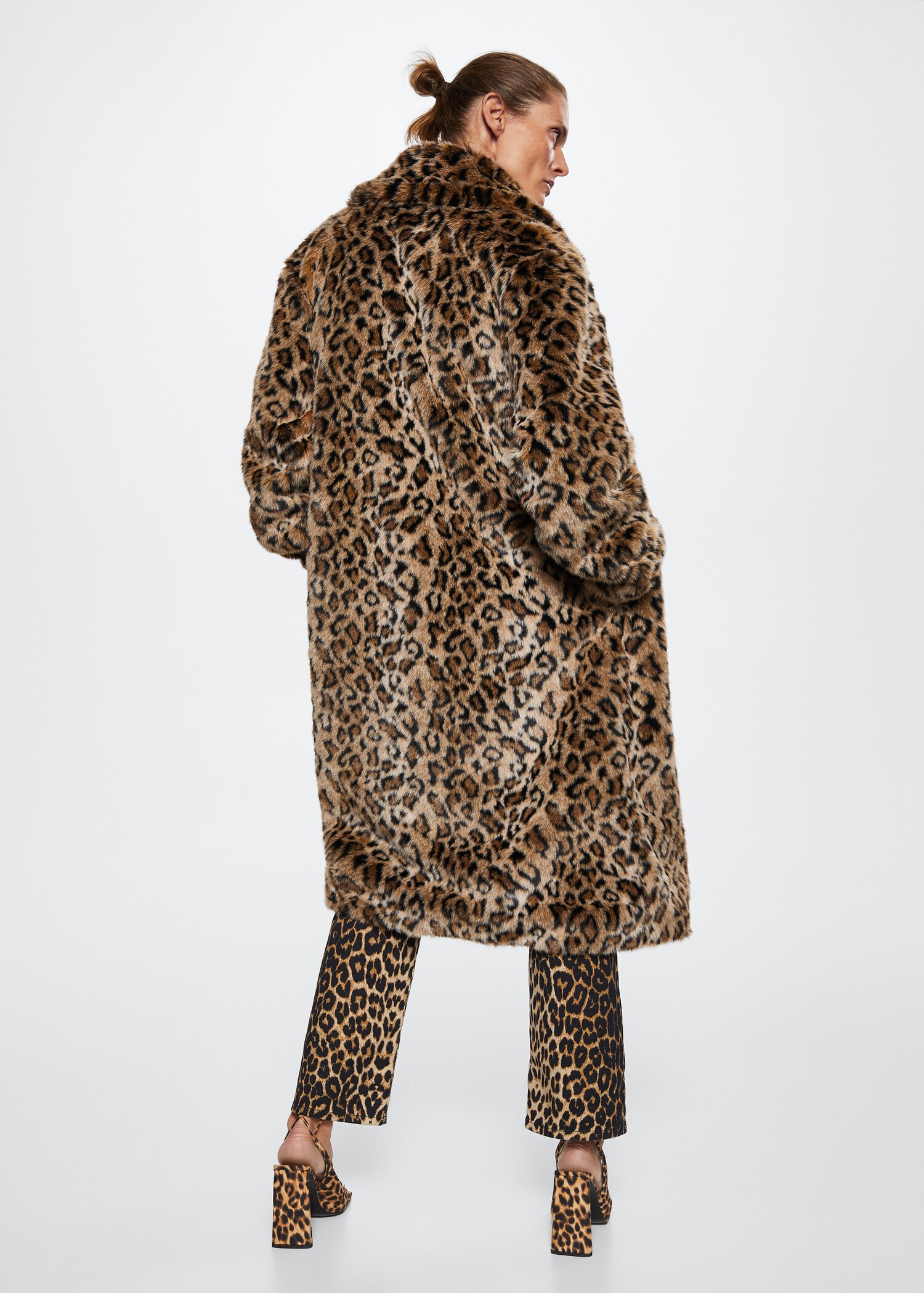 Animal-print fur-effect coat - Reverse of the article