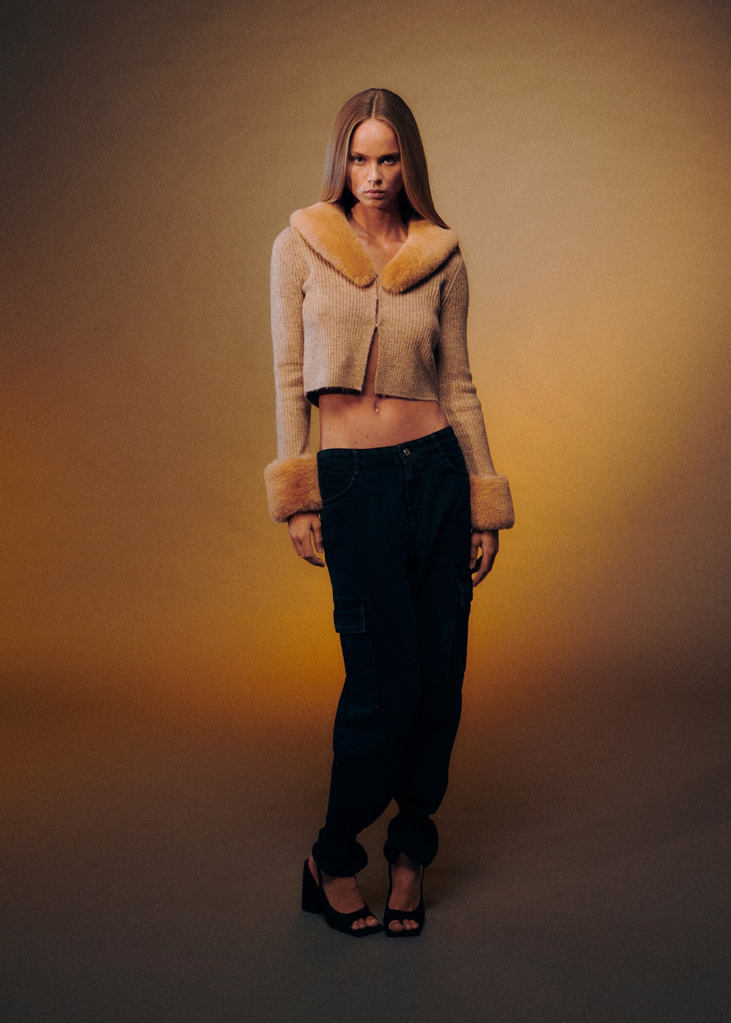 Cardigan with fur-effect collar - Details of the article 7