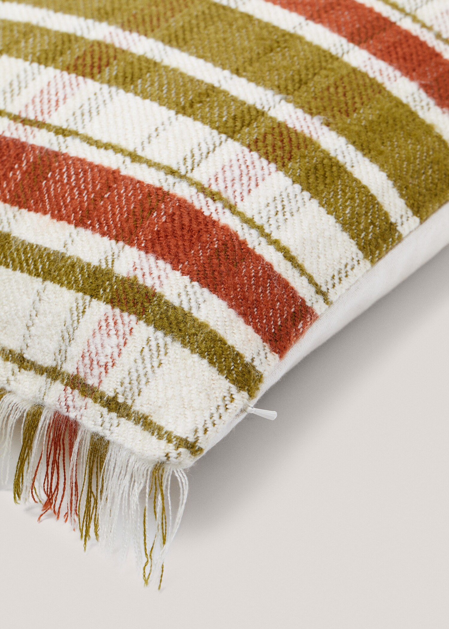Fringed cushion cover 50x50cm - Details of the article 3