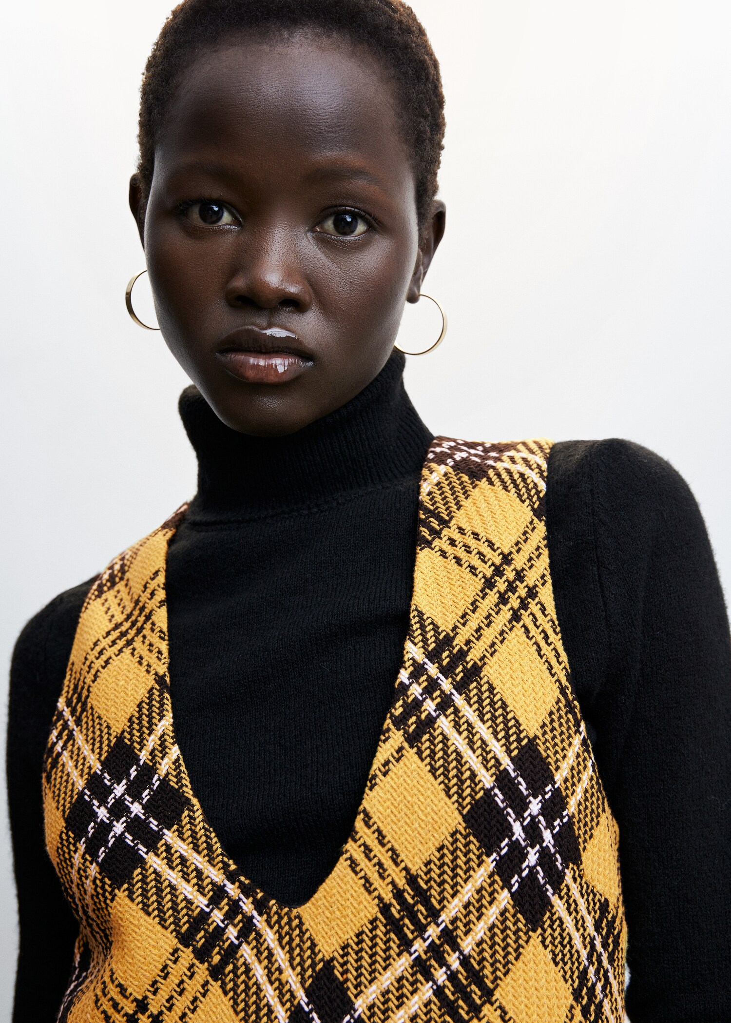Metallic appliqués pinafore dress - Details of the article 6