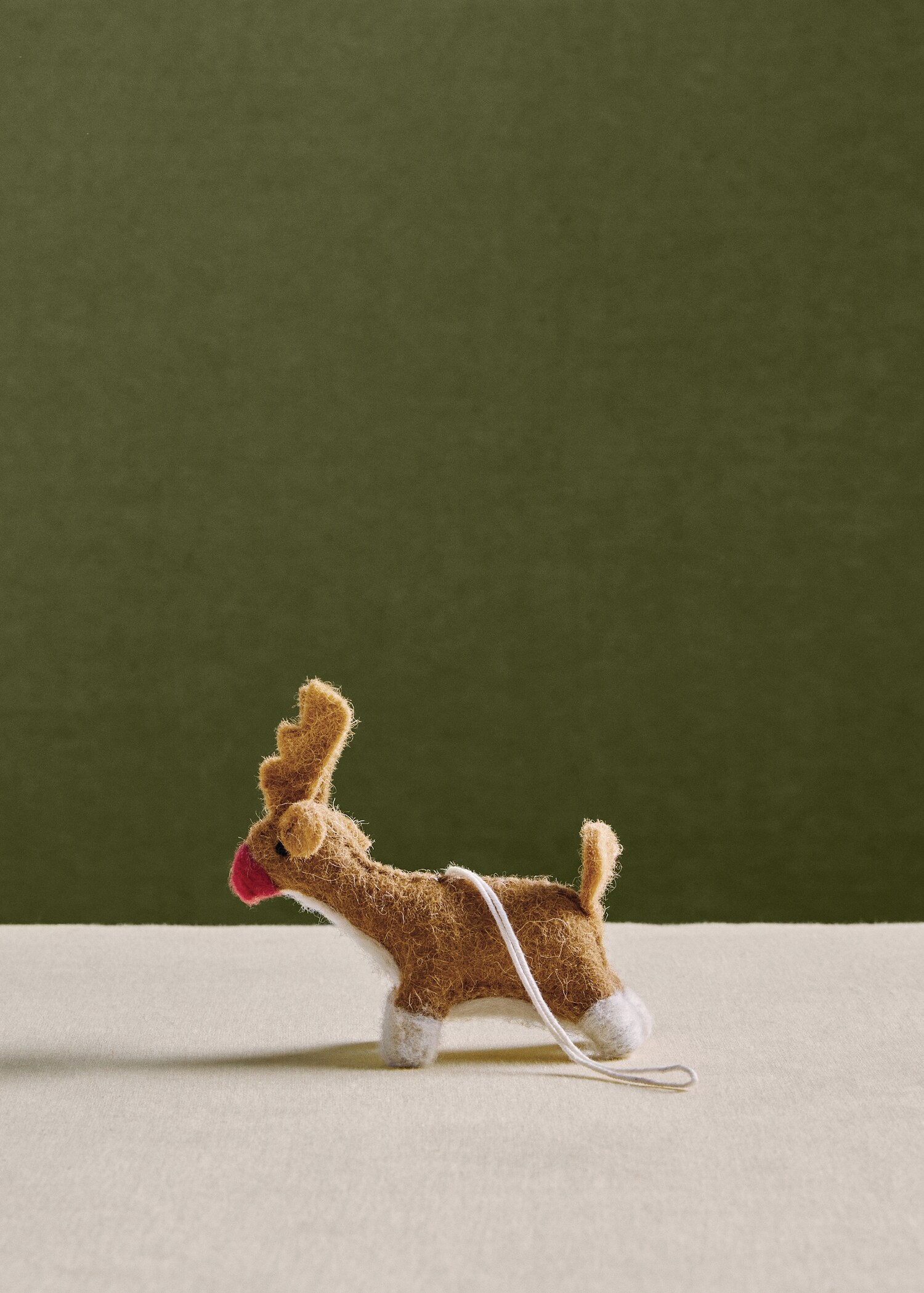 Reindeer ornament - Details of the article 7