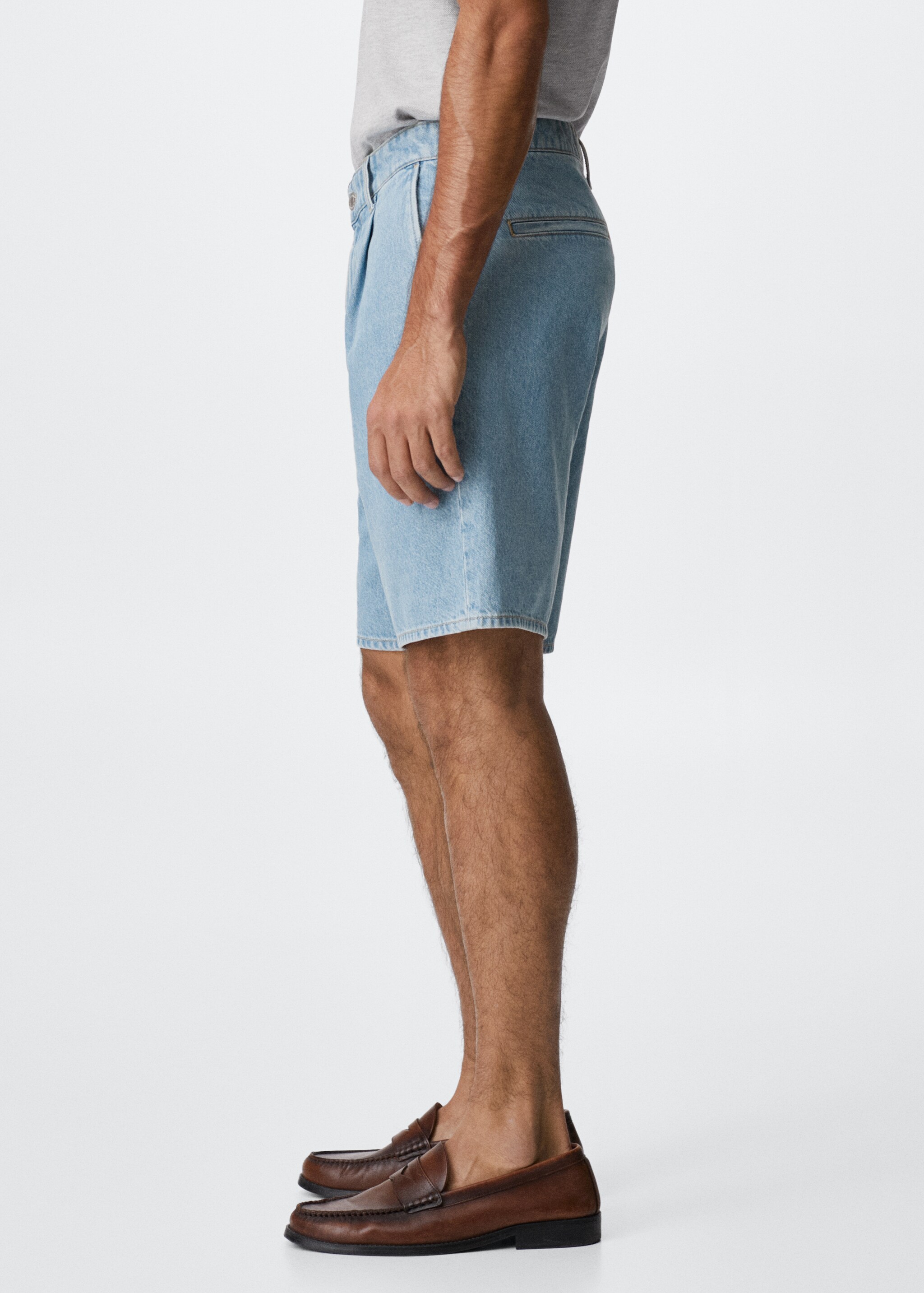 Pleated denim Bermuda shorts - Details of the article 2