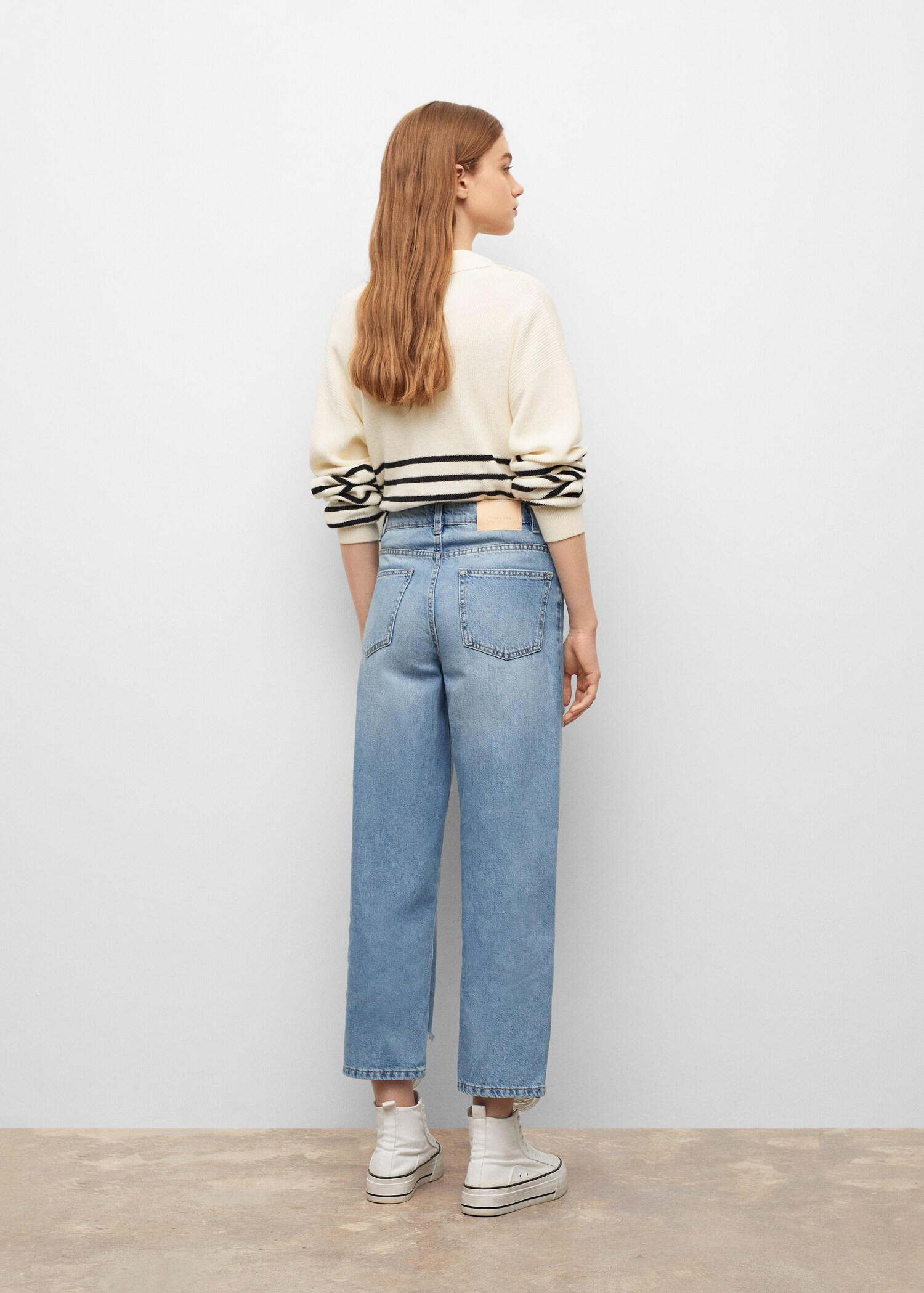 Frayed hem straight jeans - Reverse of the article