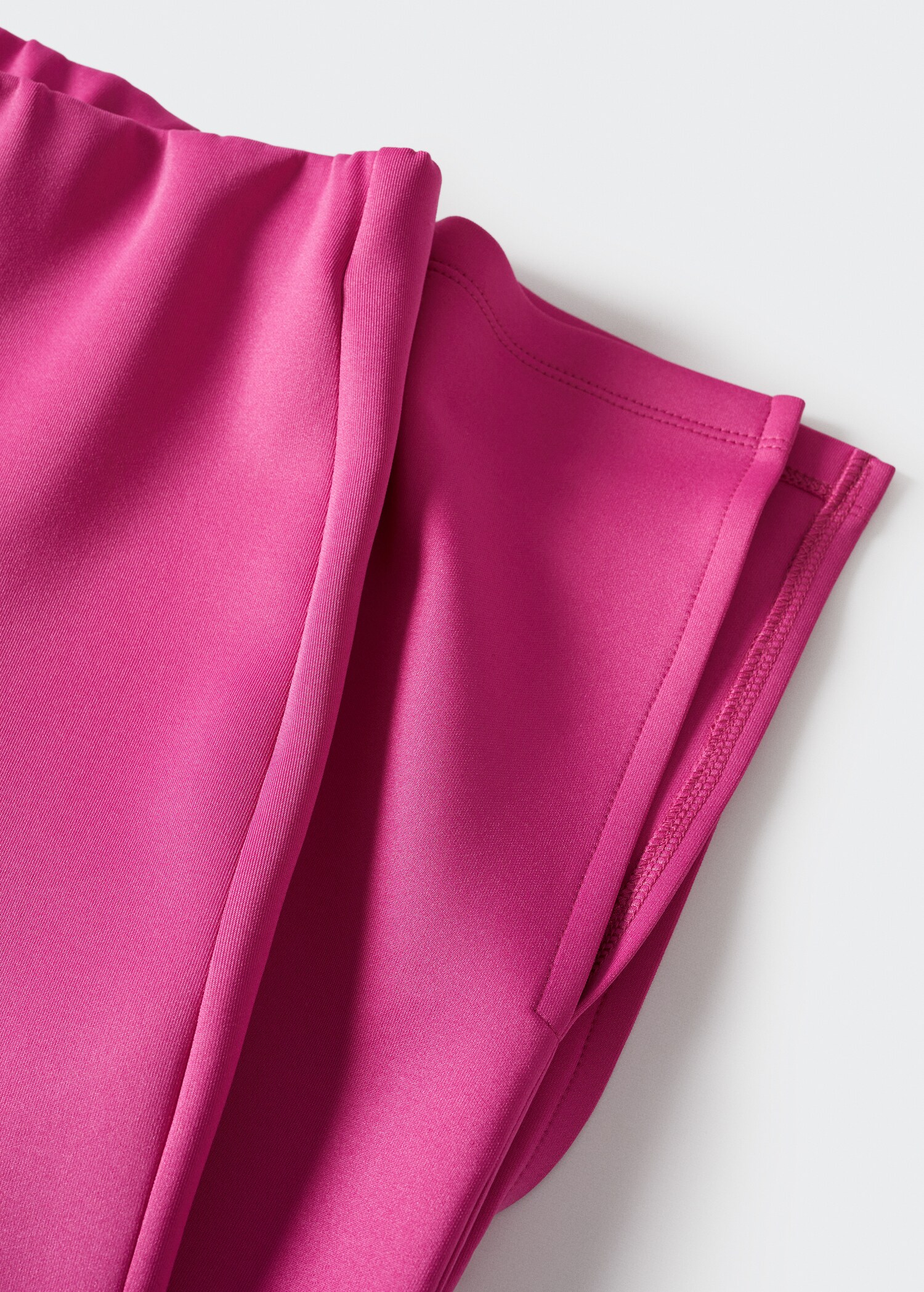 Slit hem trousers - Details of the article 8
