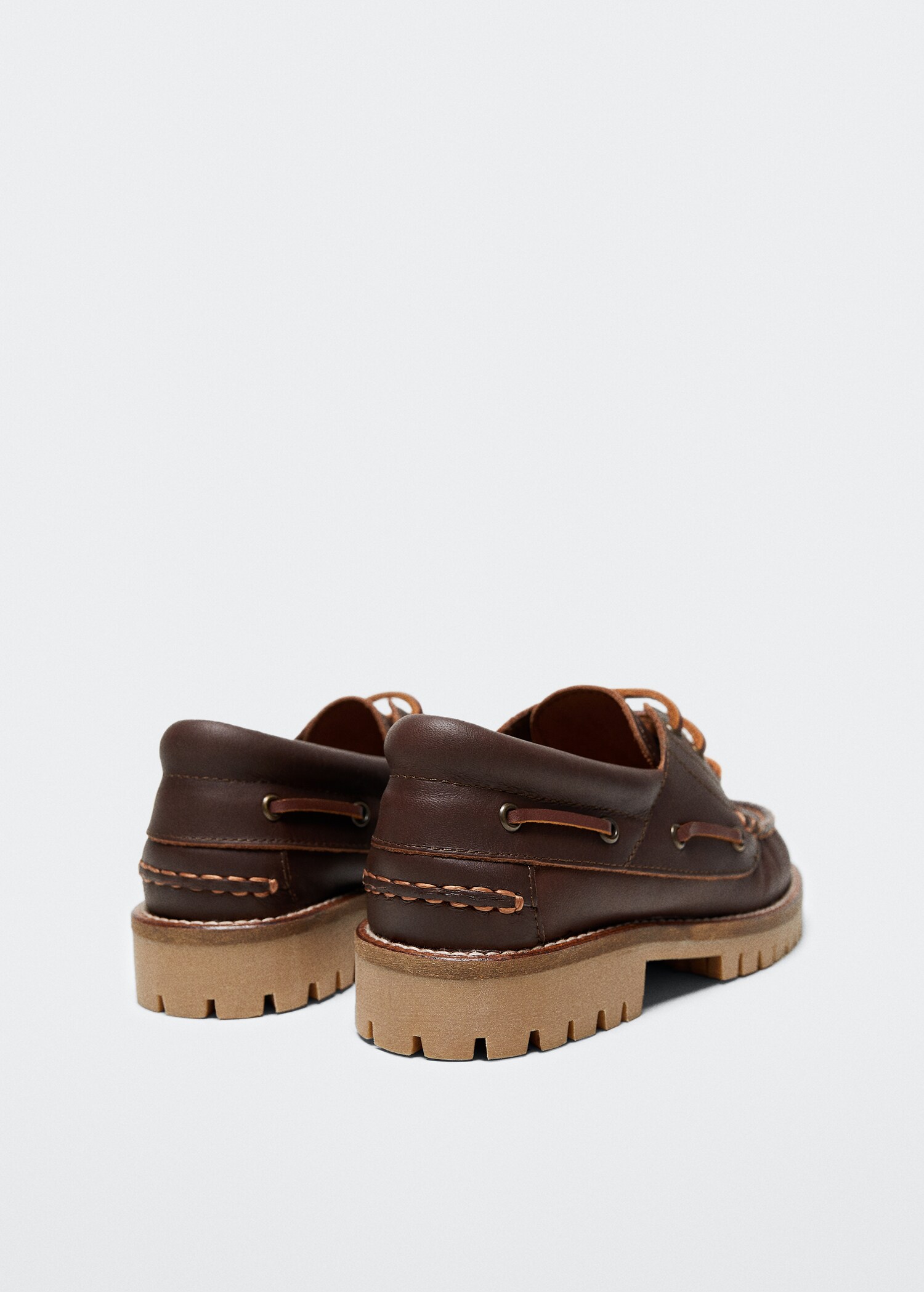 Leather boat shoes - Details of the article 2