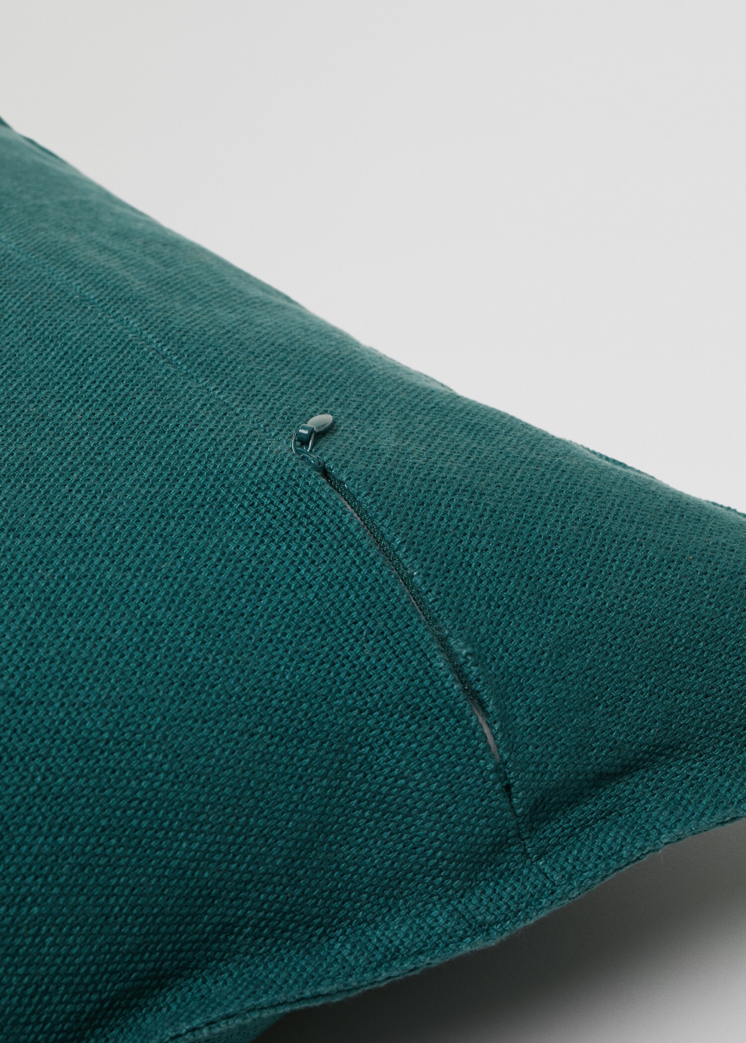 100% cotton cushion cover 50X50cm - Details of the article 2