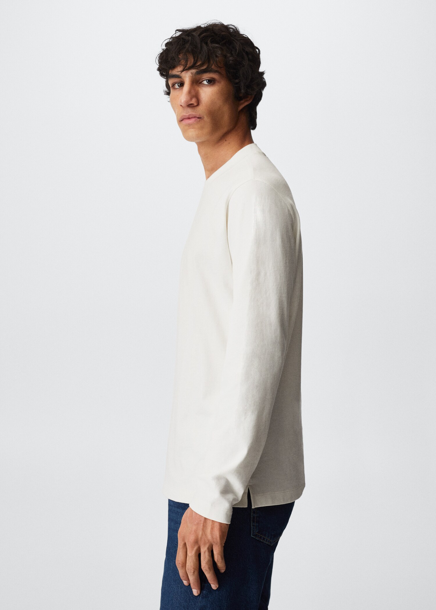 Long sleeve cotton t-shirt - Details of the article 2