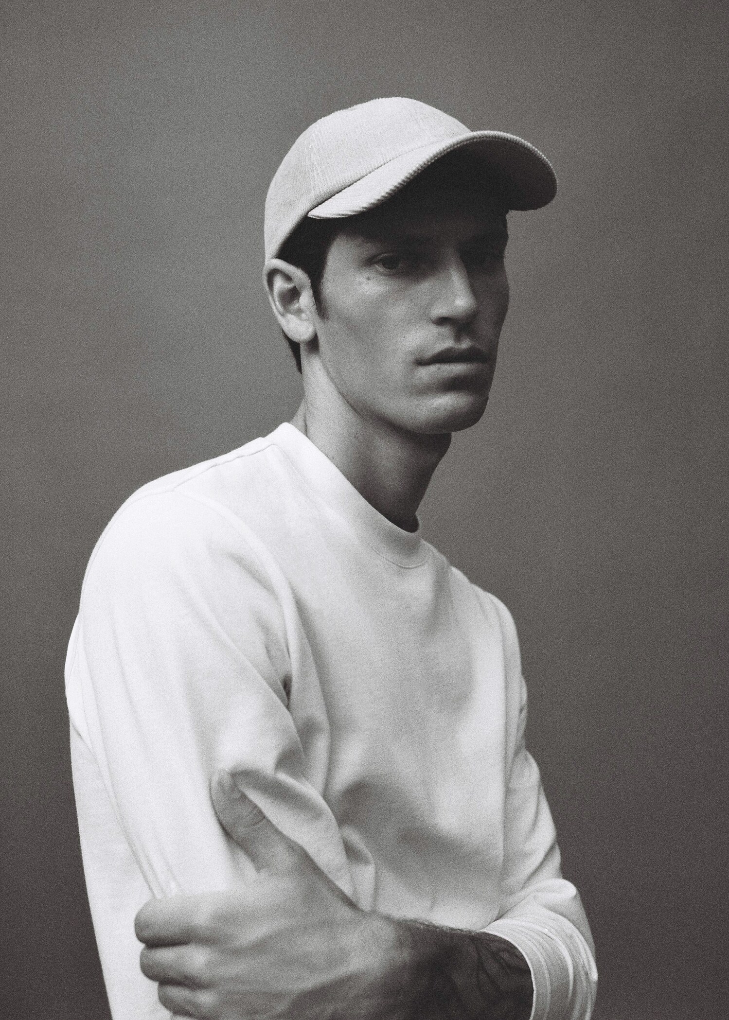 Long sleeve cotton t-shirt - Details of the article 5