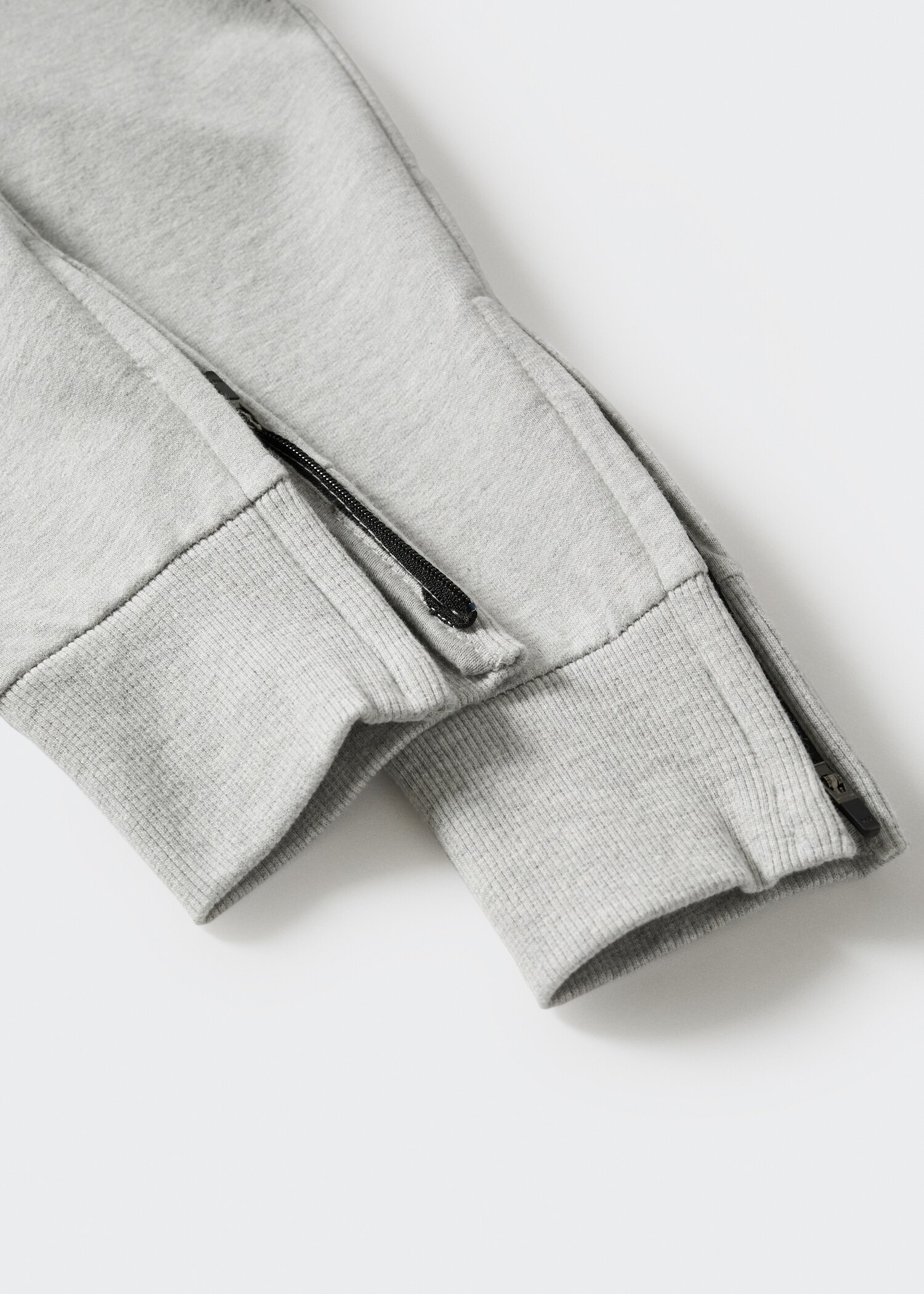 Jogger trousers - Details of the article 8