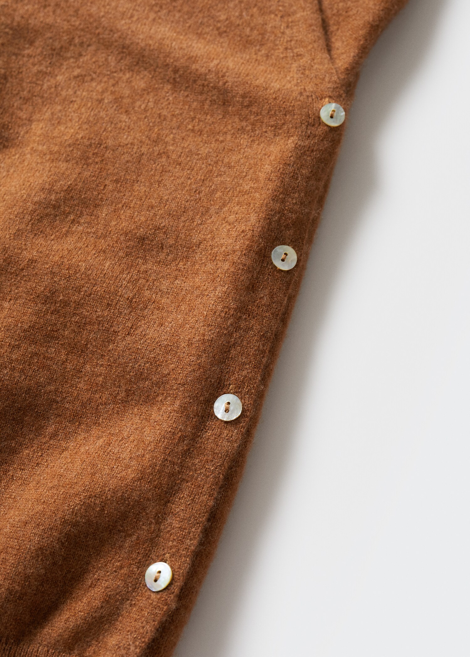 Cardigan 100 % Kaschmir - Detail des Artikels 8