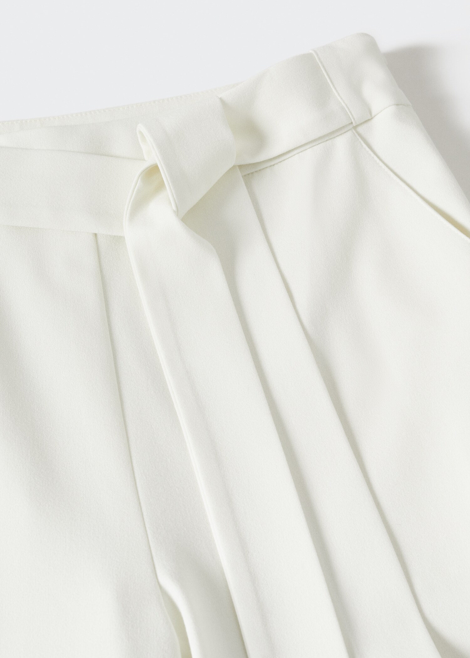 Flowy straight-fit trousers with bow - Details of the article 8