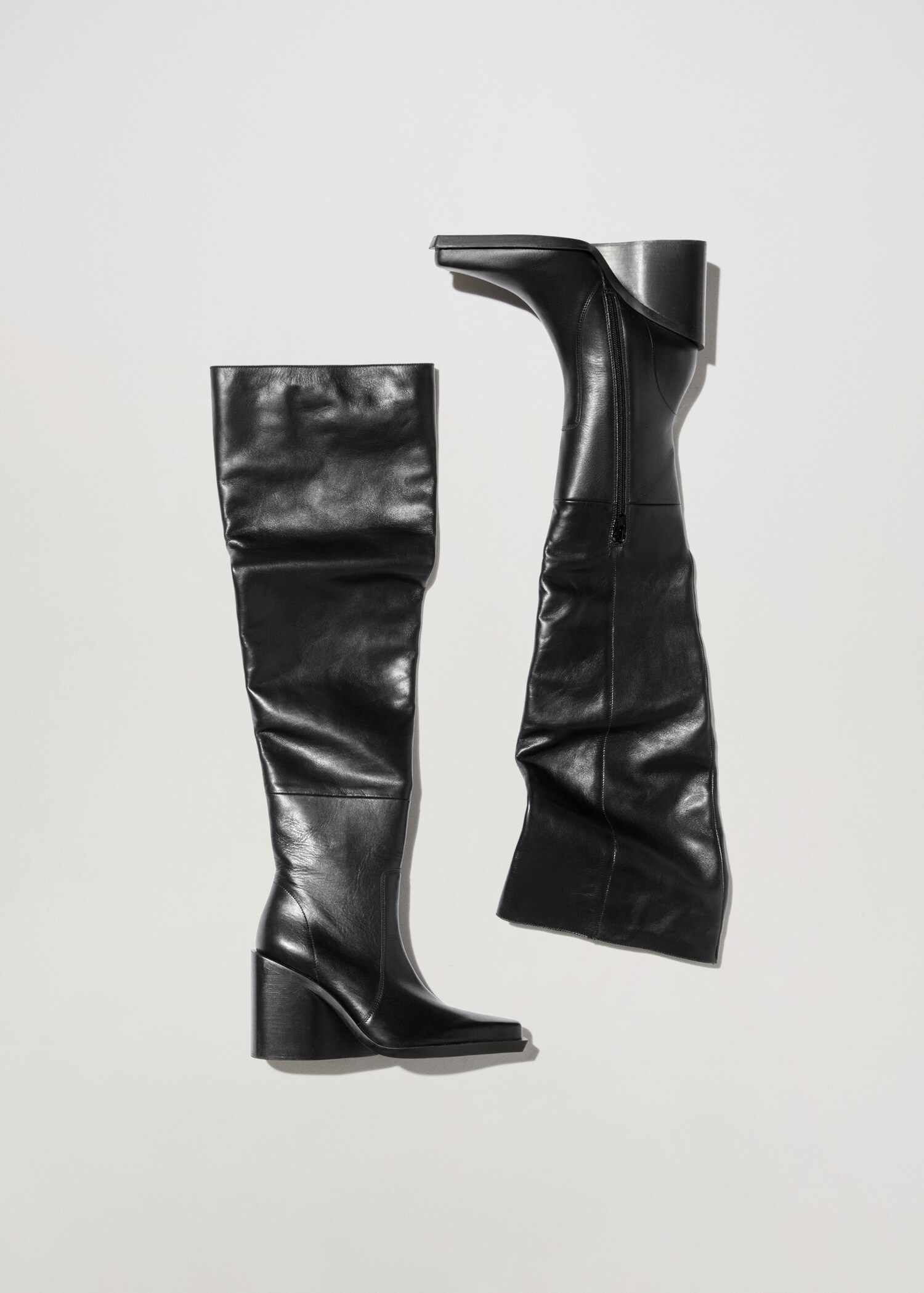 Leather boots with tall leg - Article without model