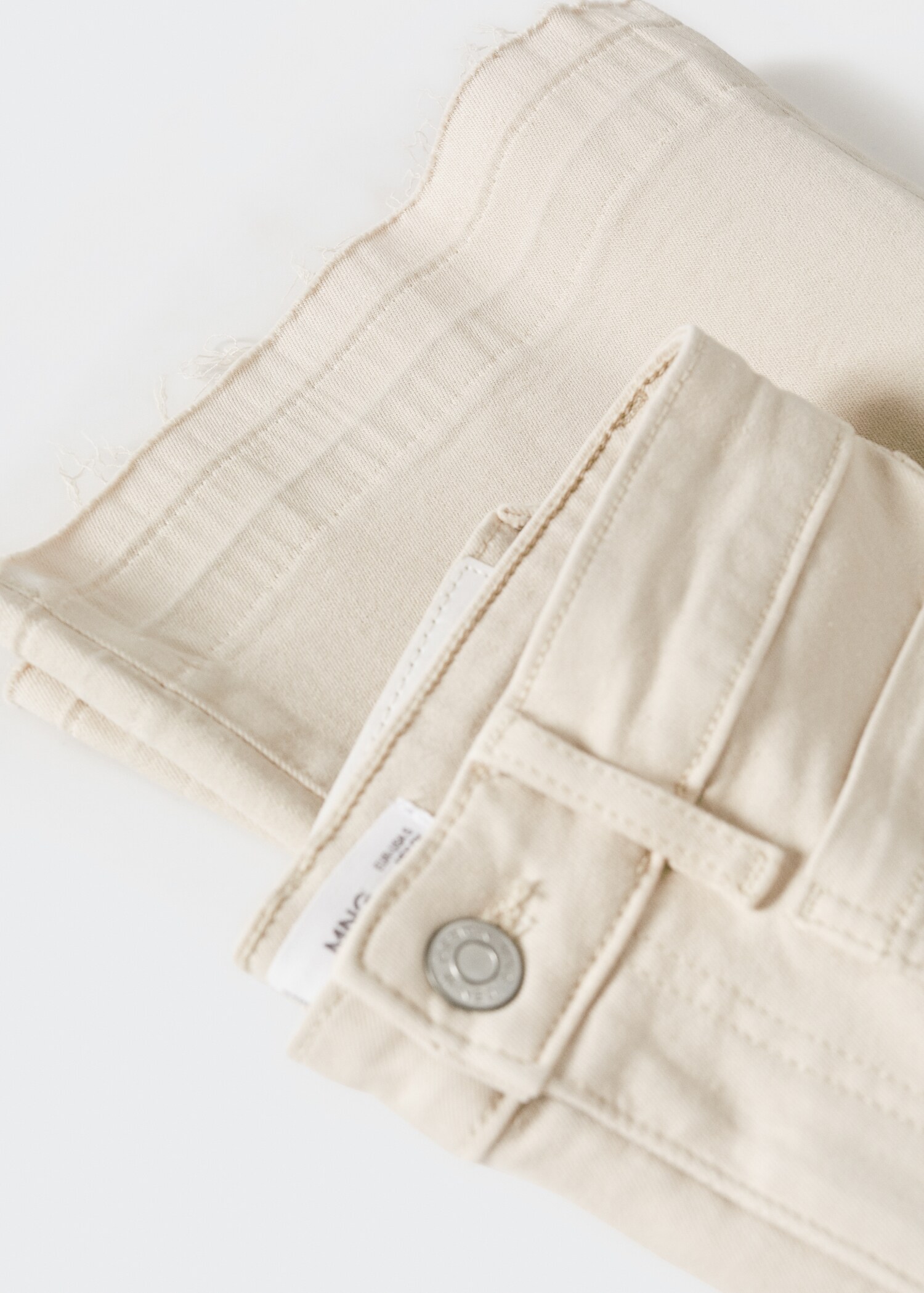 Jeans flare bordi sfilacciati - Dettaglio dell'articolo 8