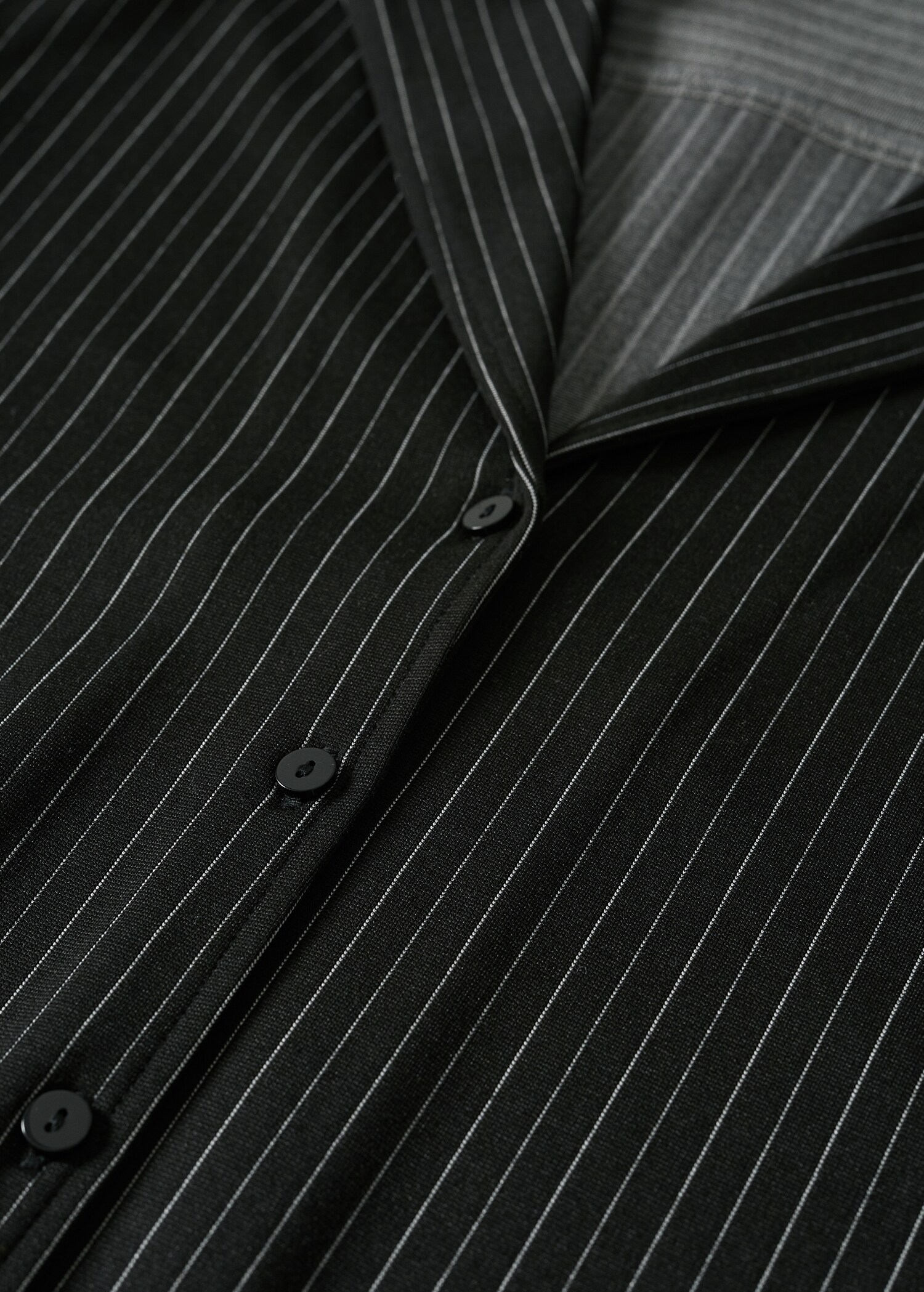 Camisa ratlla diplomàtica - Detall de l'article 8