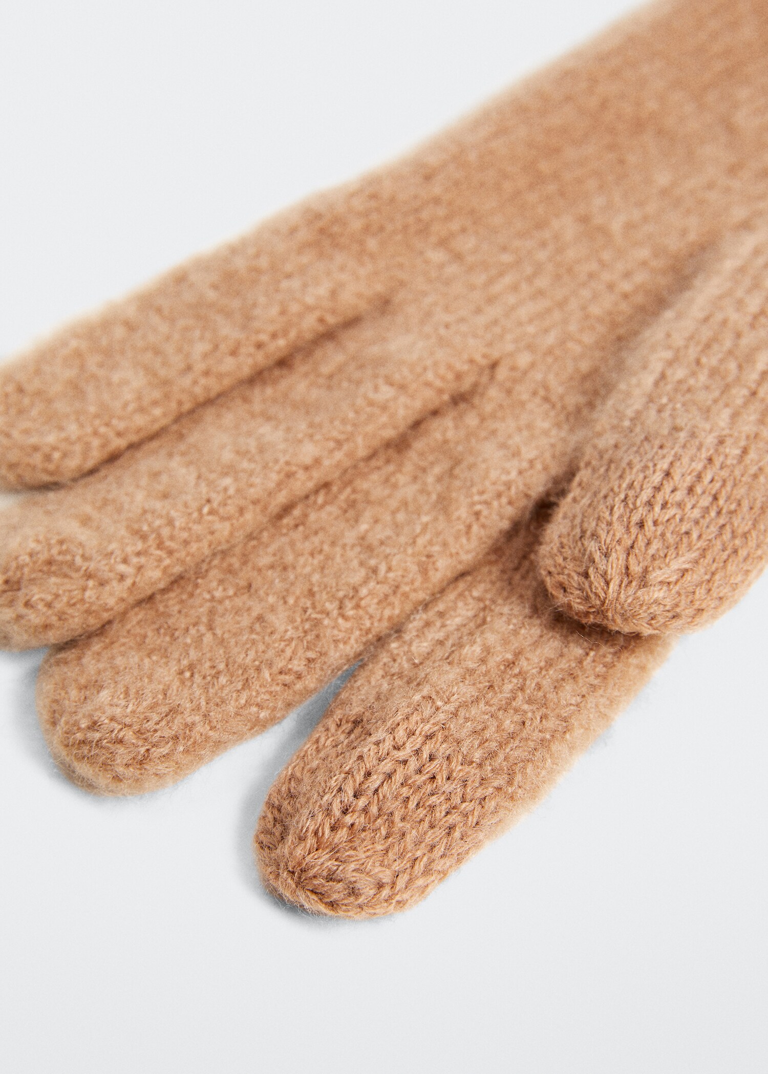 Ribbed knit gloves - Details of the article 2