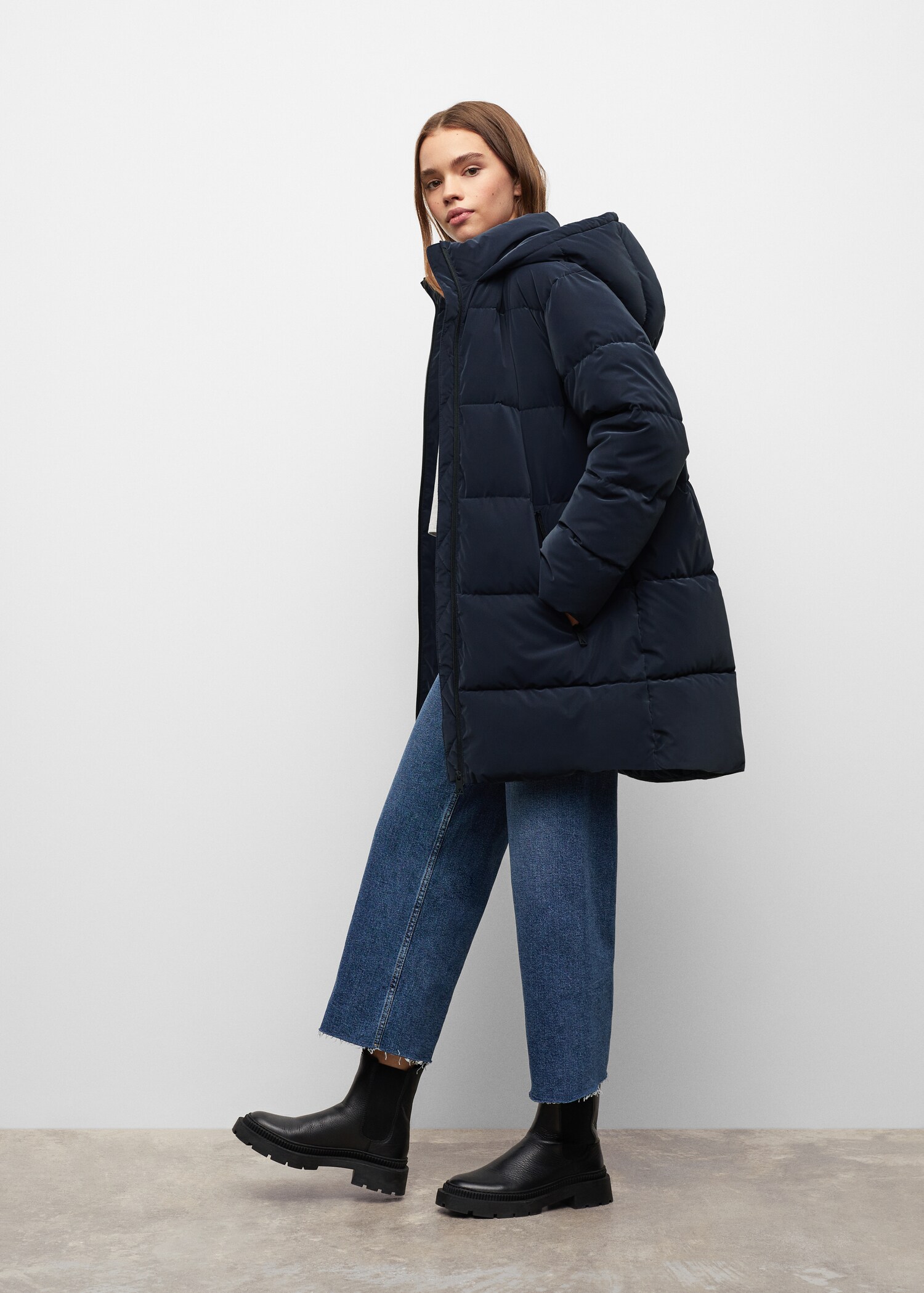 Anorak acolchado capucha - Plano medio