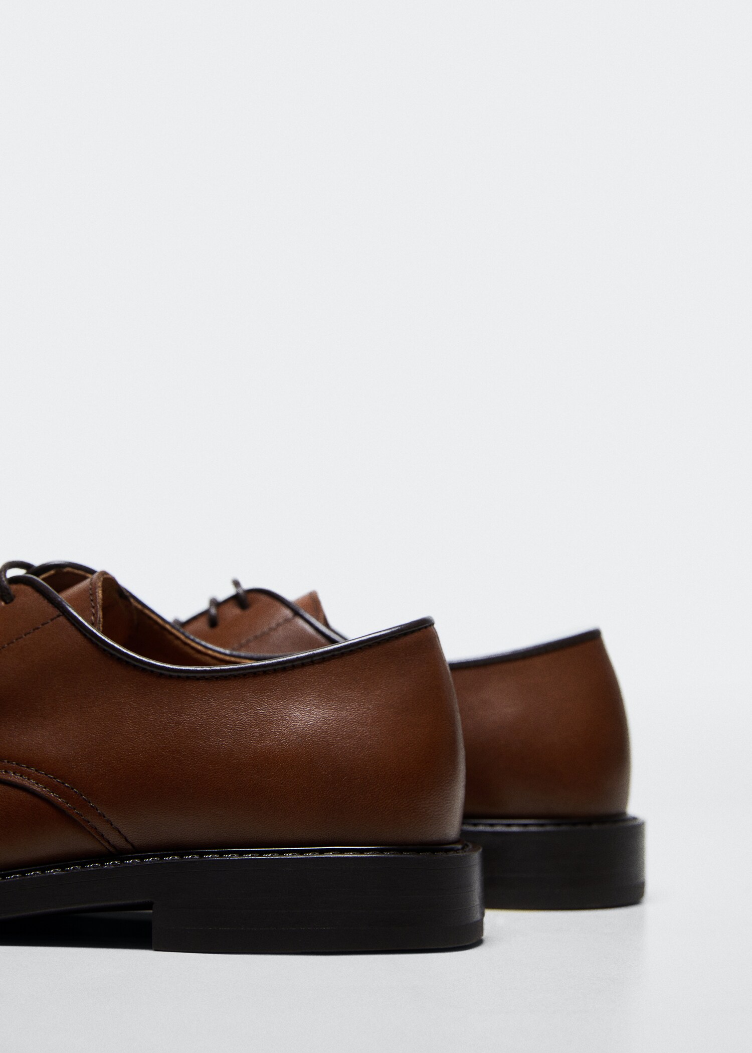 Leather suit shoes - Details of the article 1