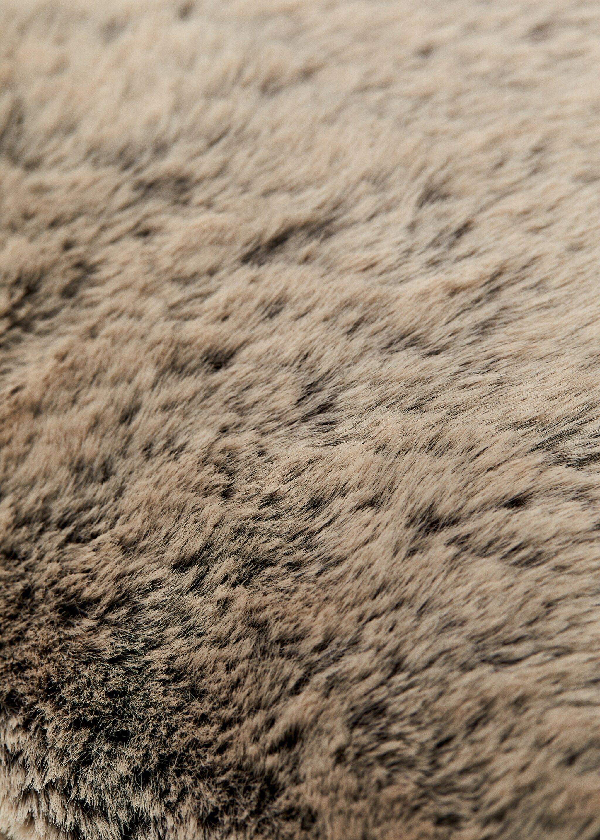 Fur cushion case 45x45cm - Medium plane