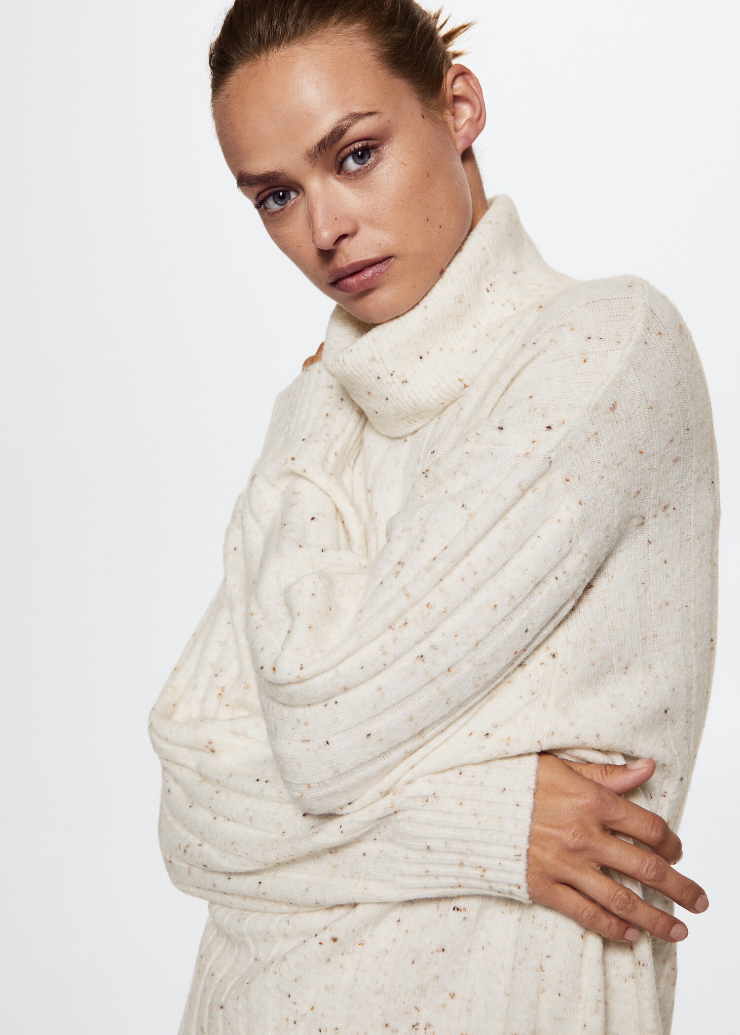 Fleece turtleneck sweater - Details of the article 1