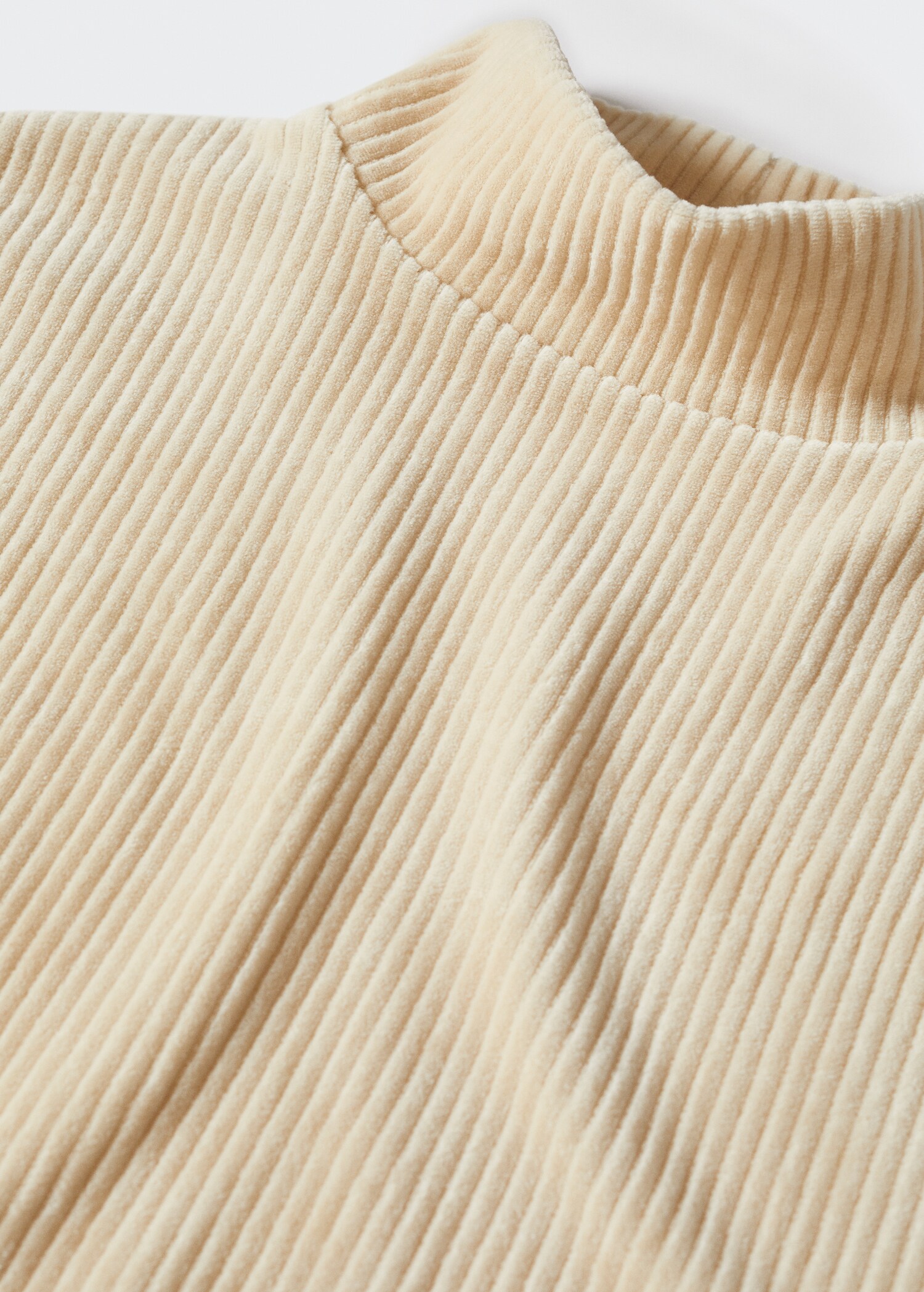 Cord-Sweatshirt mit halbhohem Kragen - Detail des Artikels 8