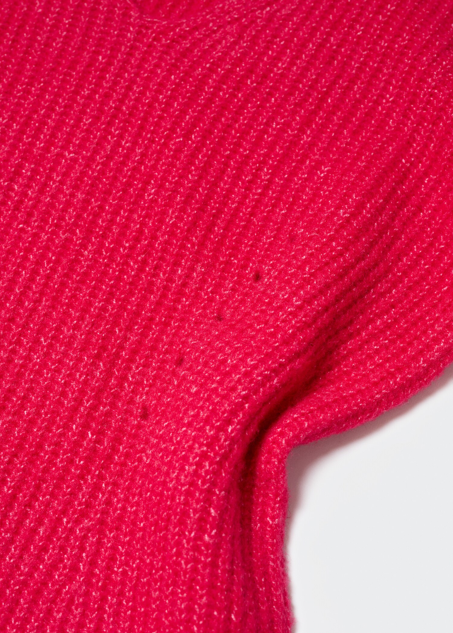 Pullover mit V-Ausschnitt - Detail des Artikels 8