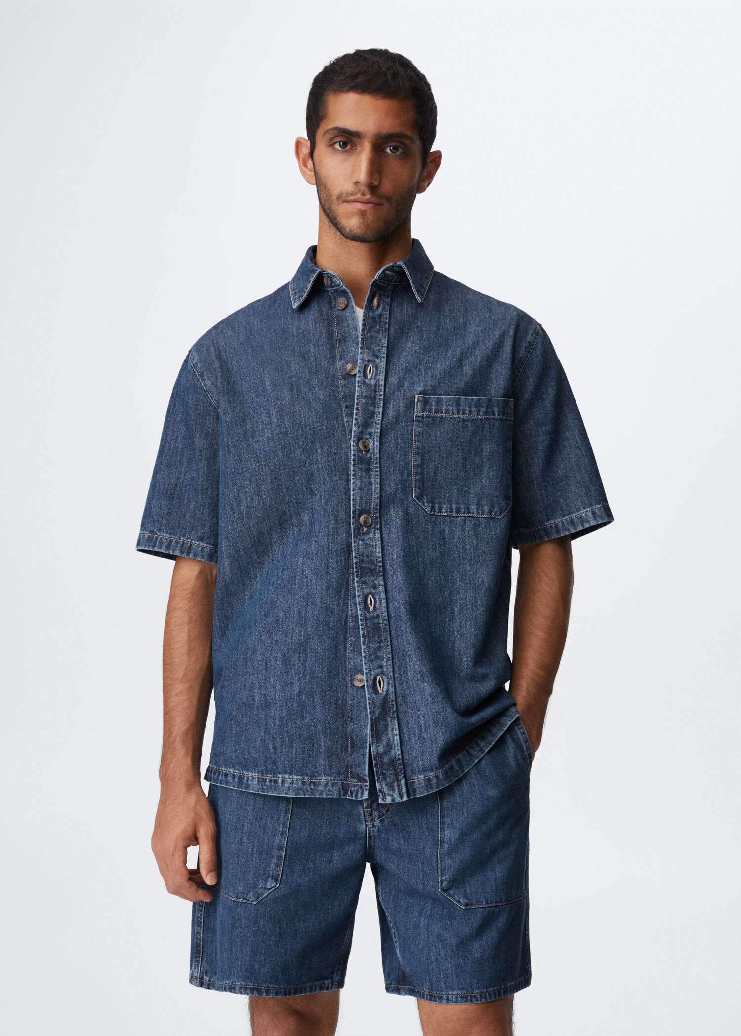 Short-sleeved denim shirt - Medium plane