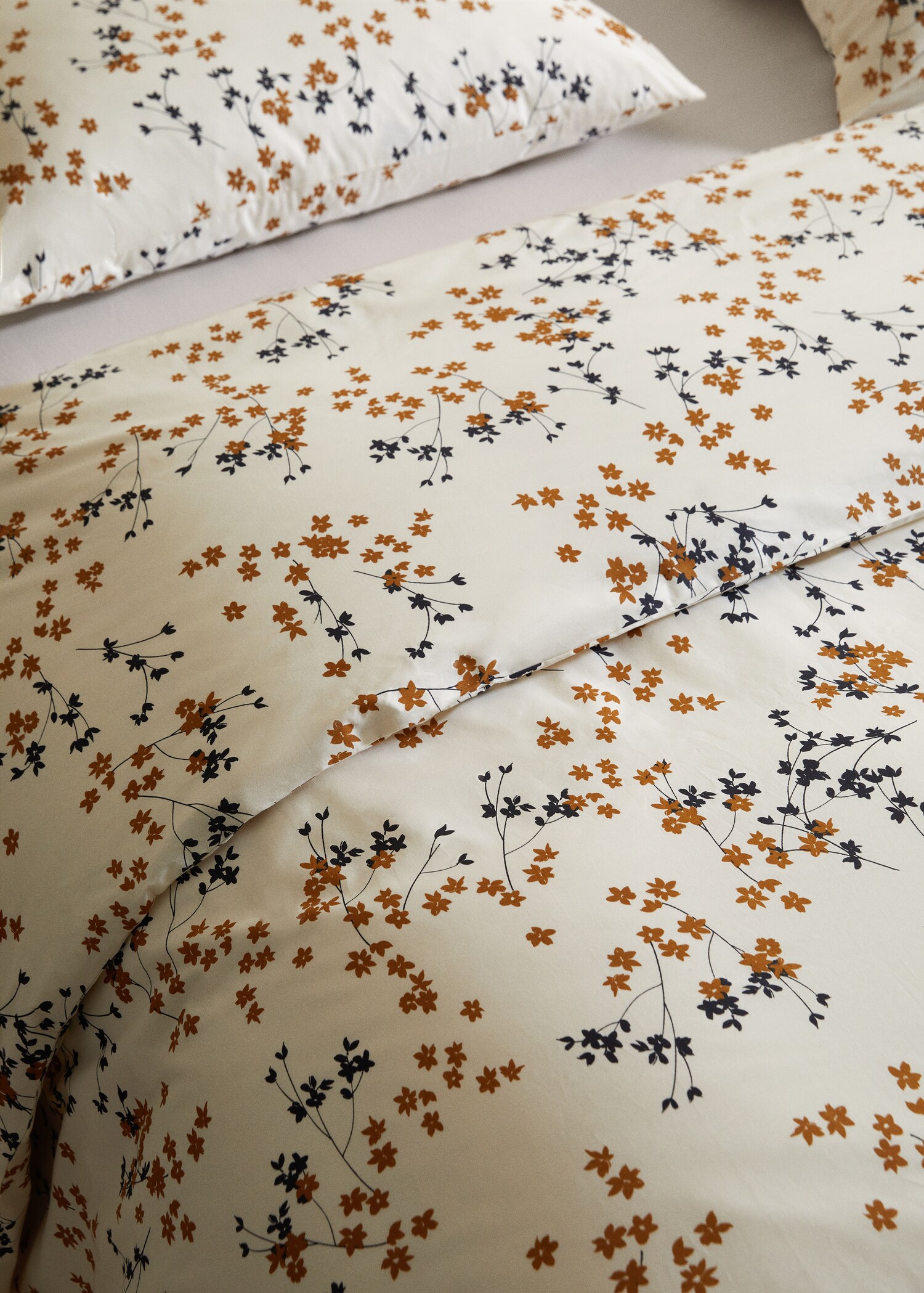 Floral embroidered duvet cover superking bed - Details of the article 9