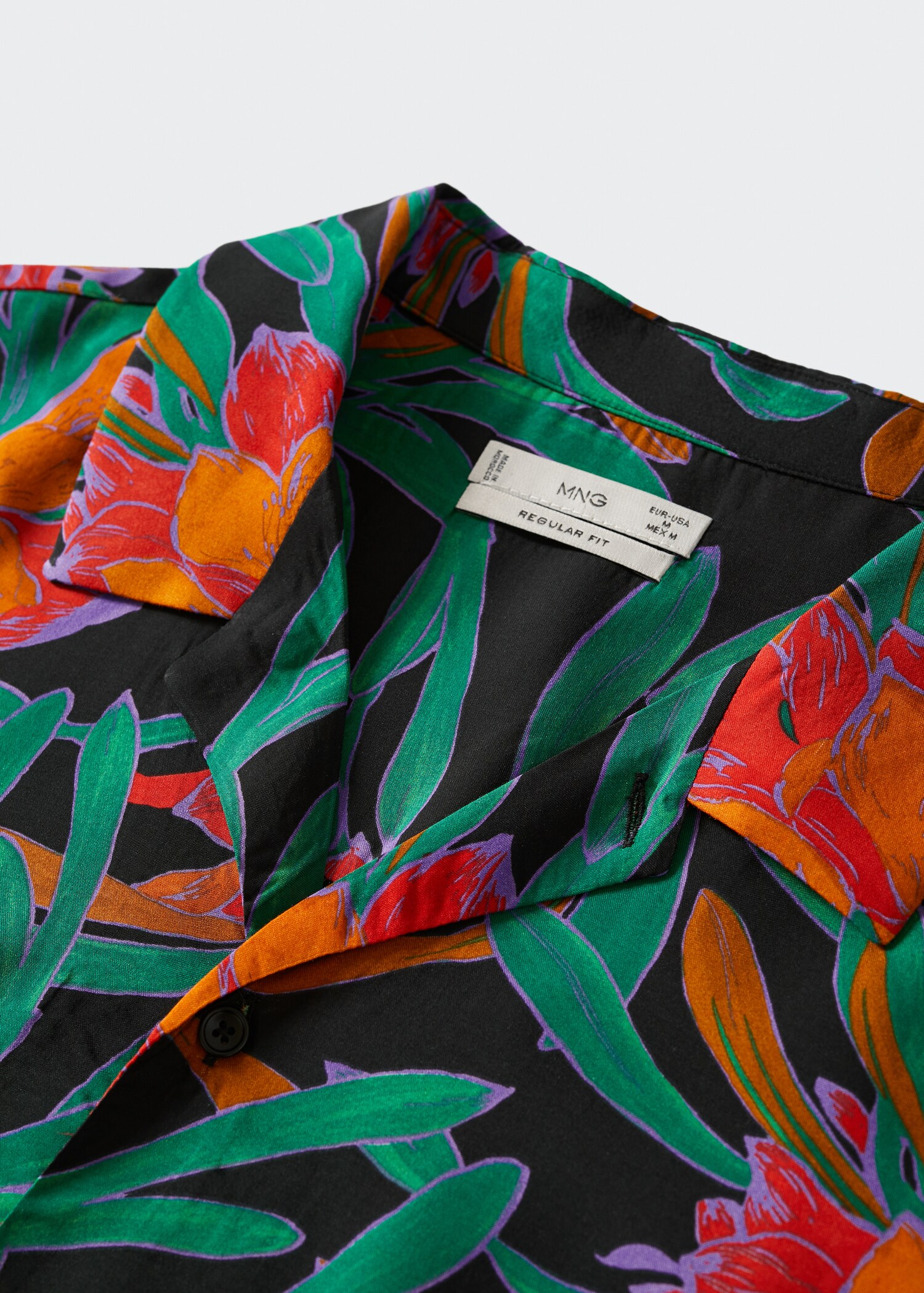 Printed flowy shirt - Details of the article 7