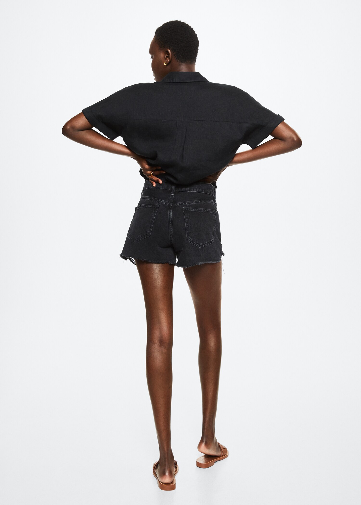 Mini shorts with frayed hem - Reverse of the article