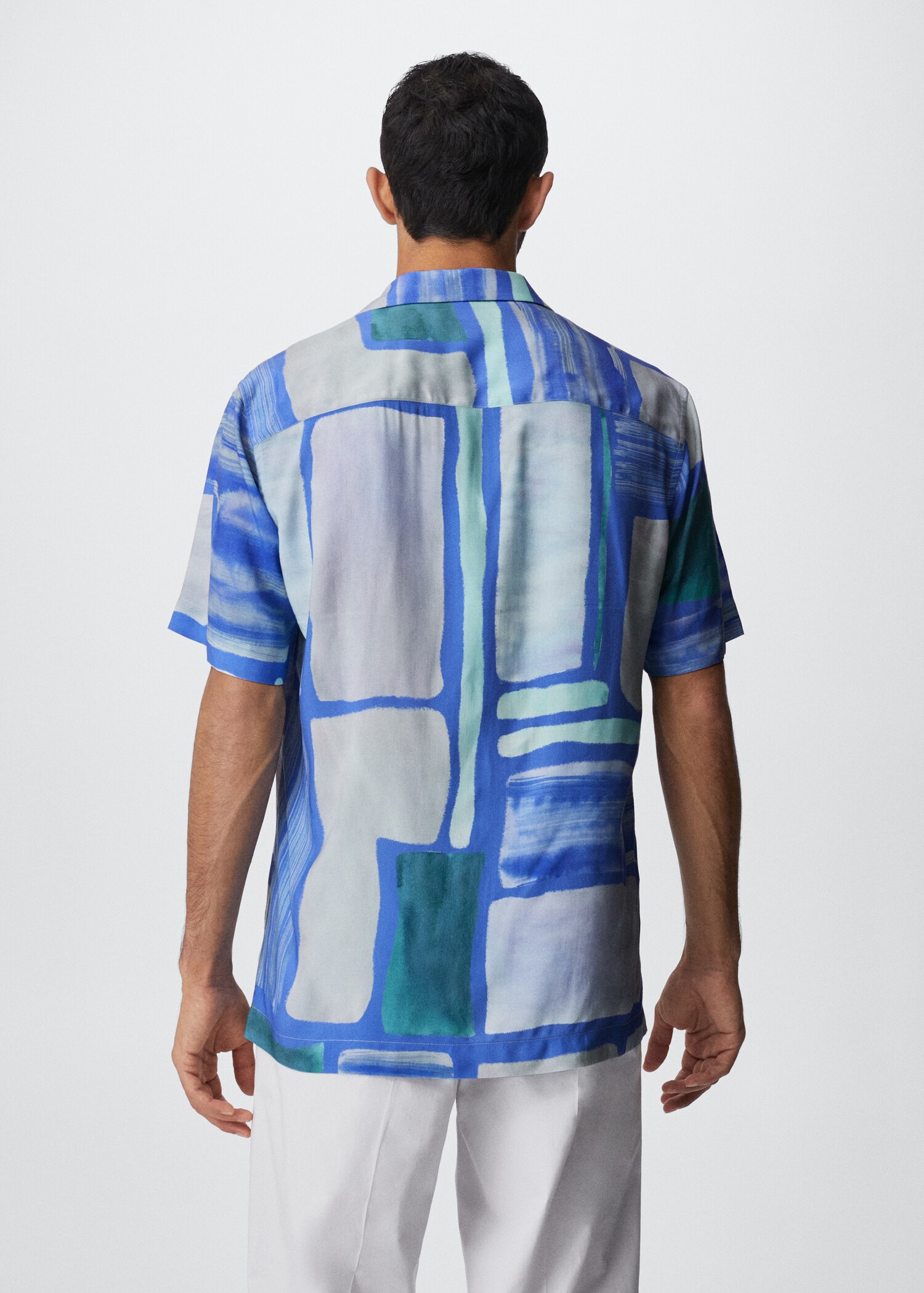 Printed flowy shirt - Reverse of the article