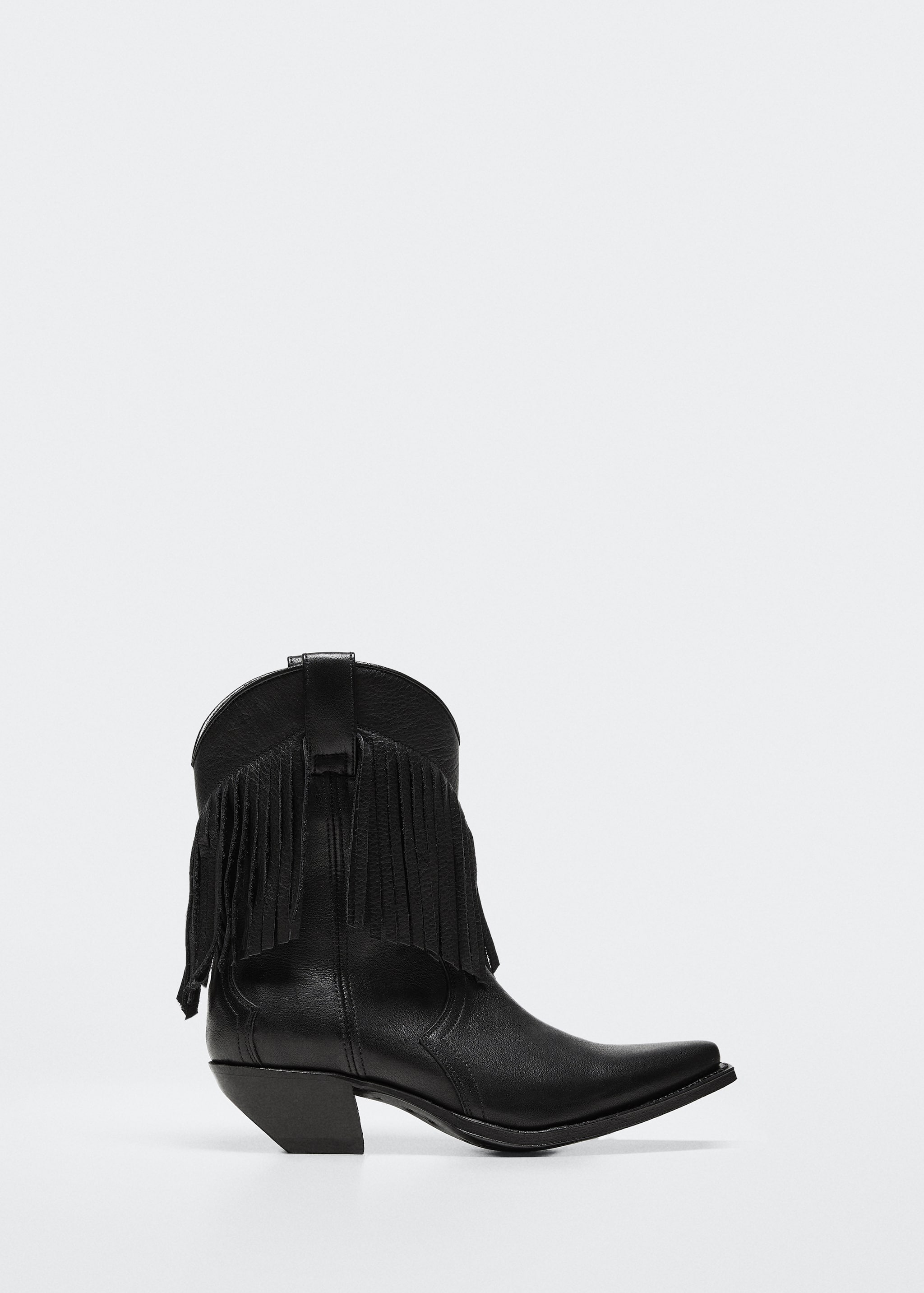 Fringed leather boots - Article without model