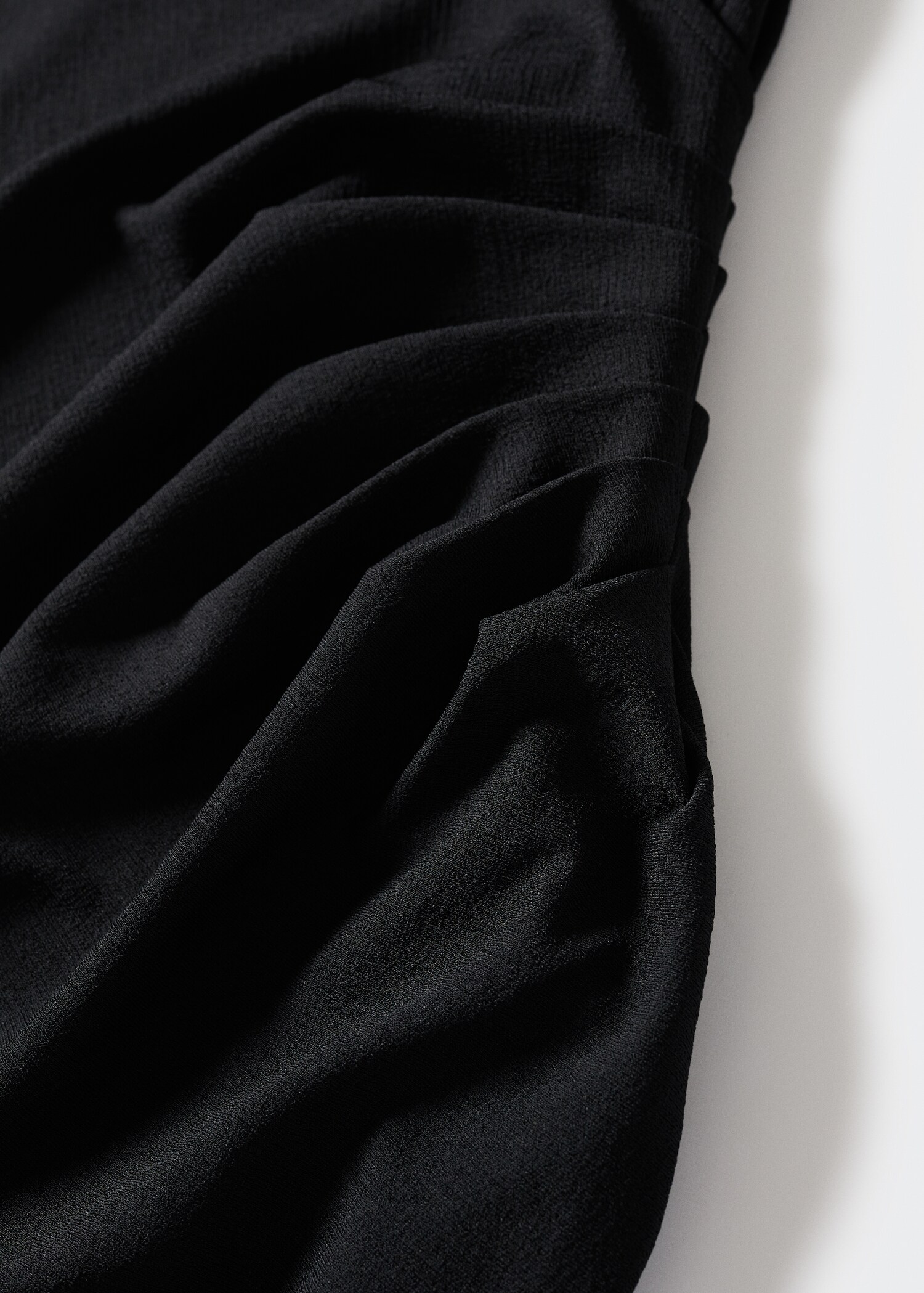 Ruched detail dress - Details of the article 8