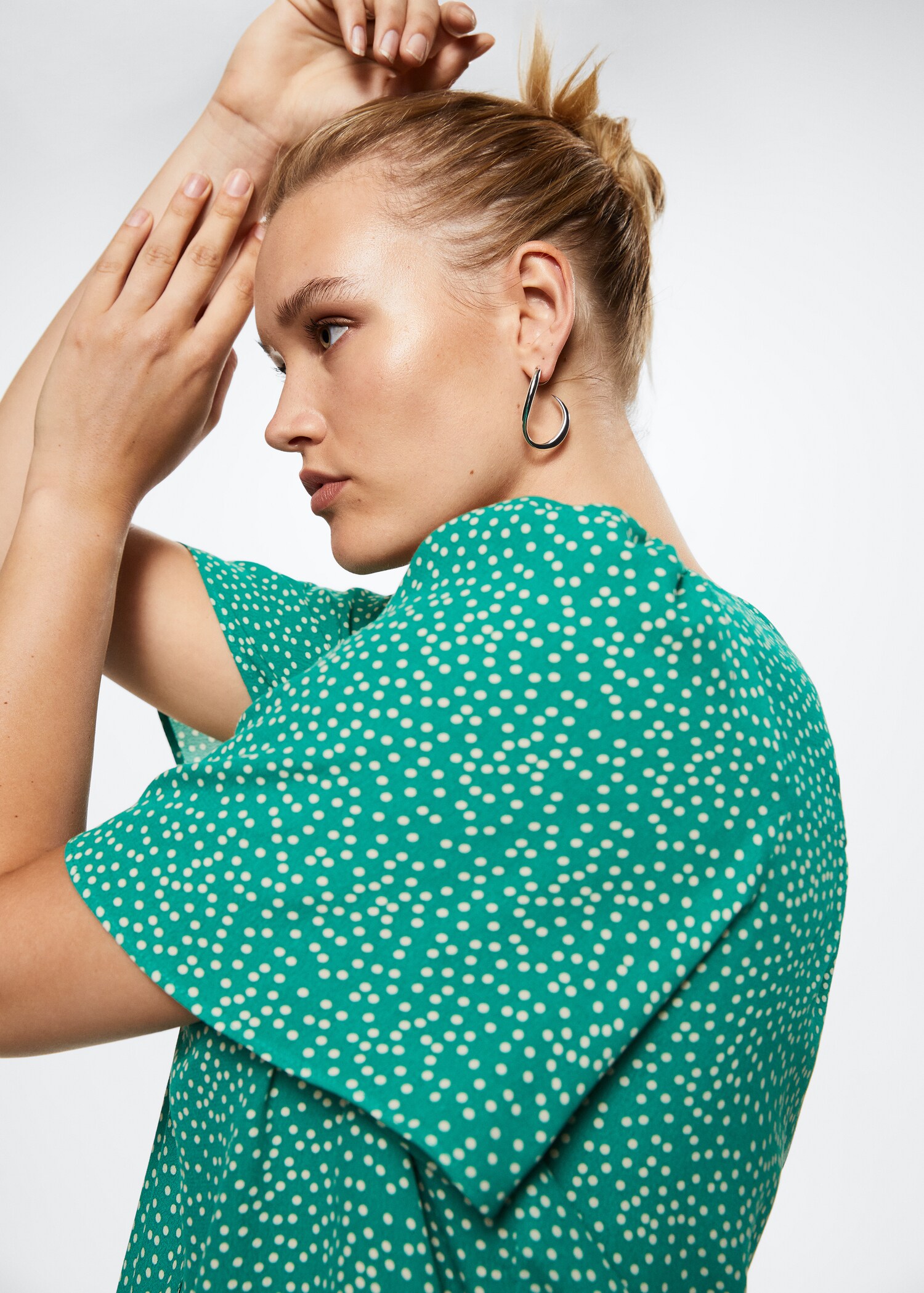 Flowy printed blouse - Details of the article 5
