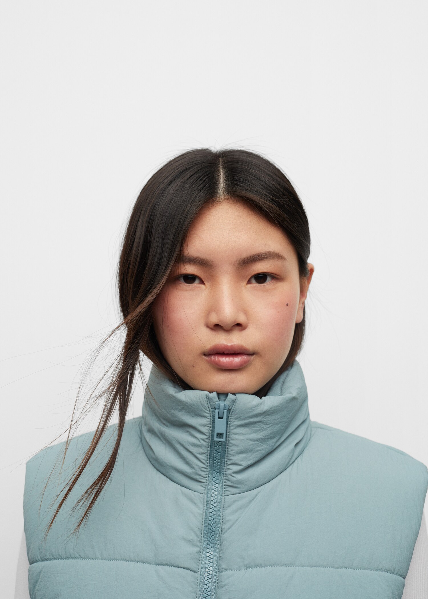 Textured quilted gilet - Details of the article 2